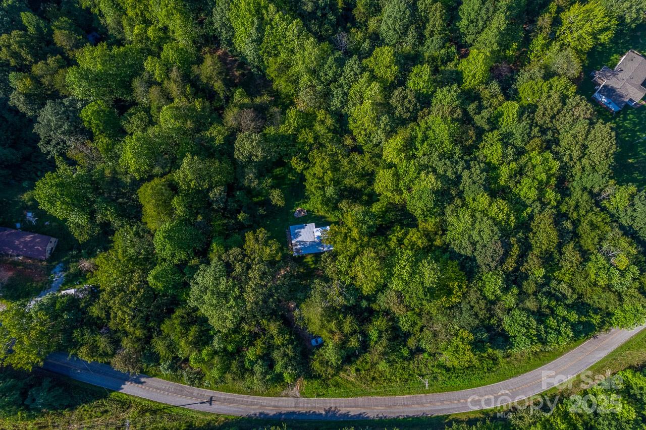135 Medford Road Property Photo 2
