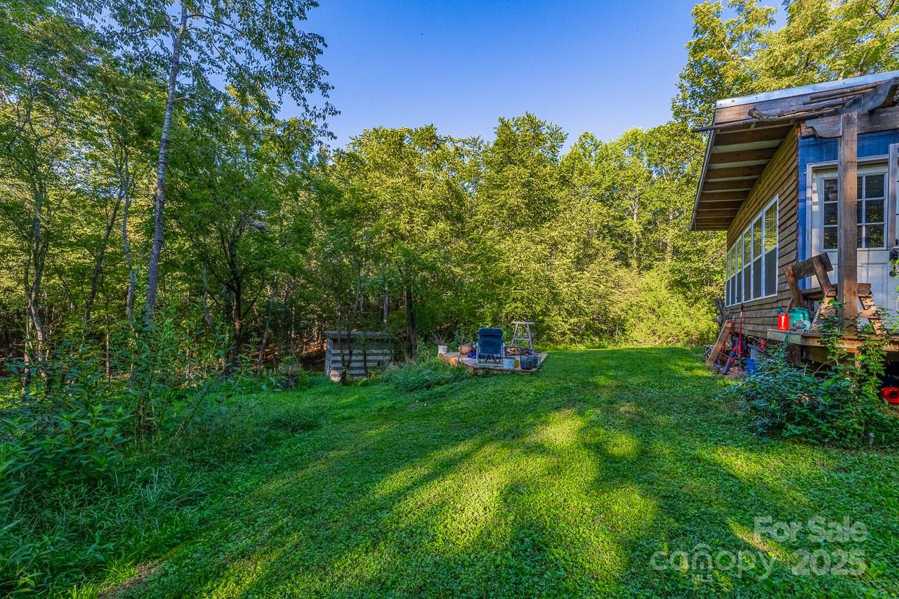 135 Medford Road Property Photo 4