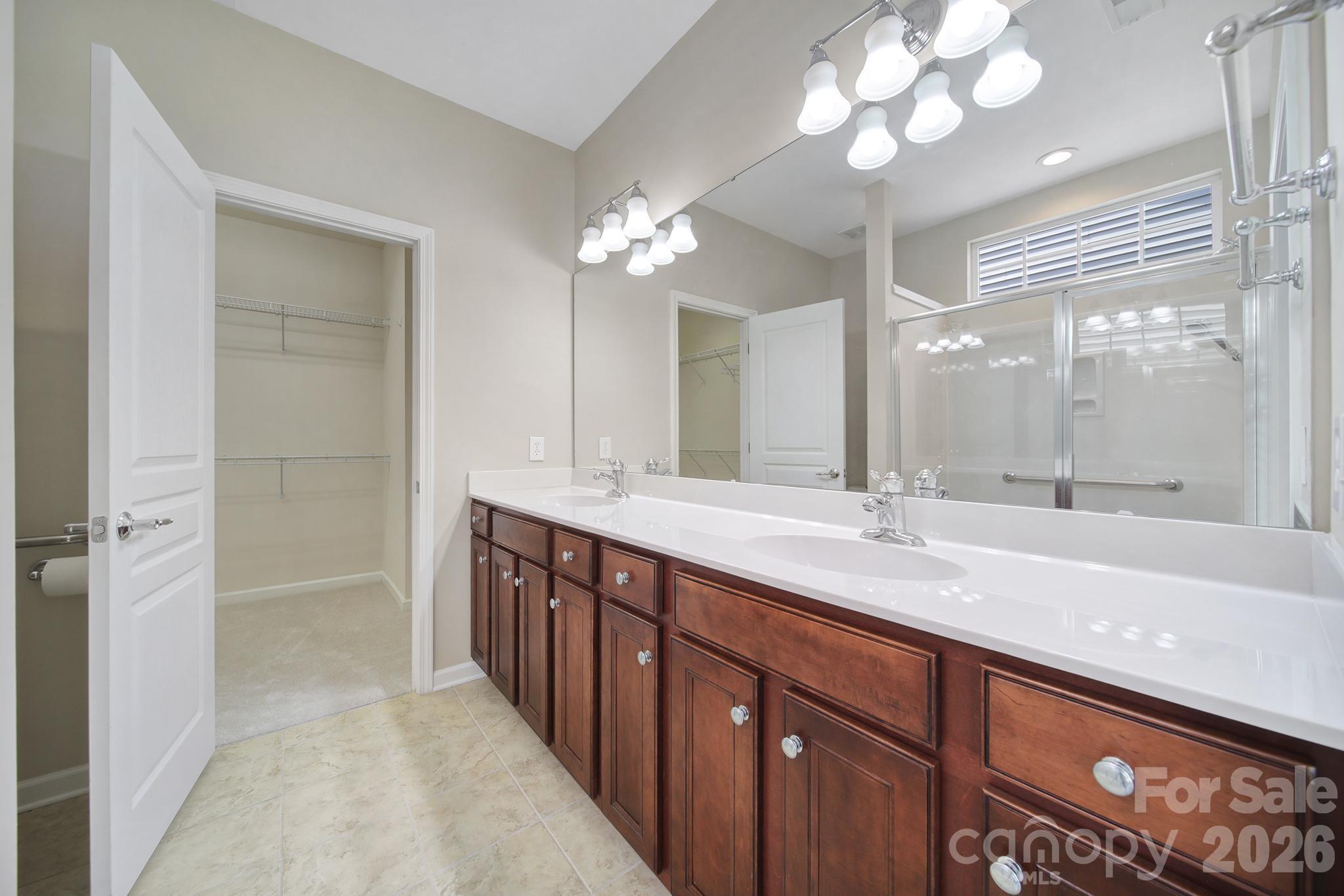 5018 Grandview Drive Property Photo 26