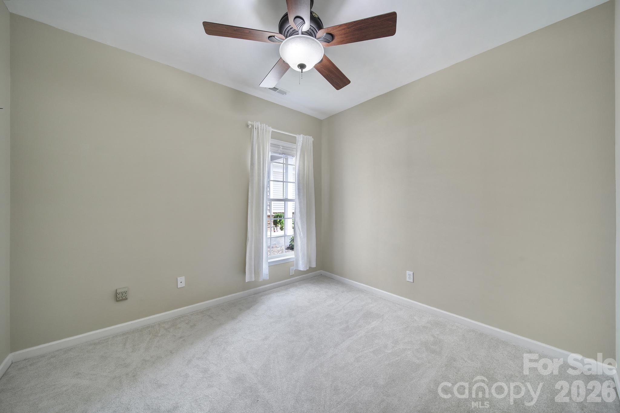 5018 Grandview Drive Property Photo 30