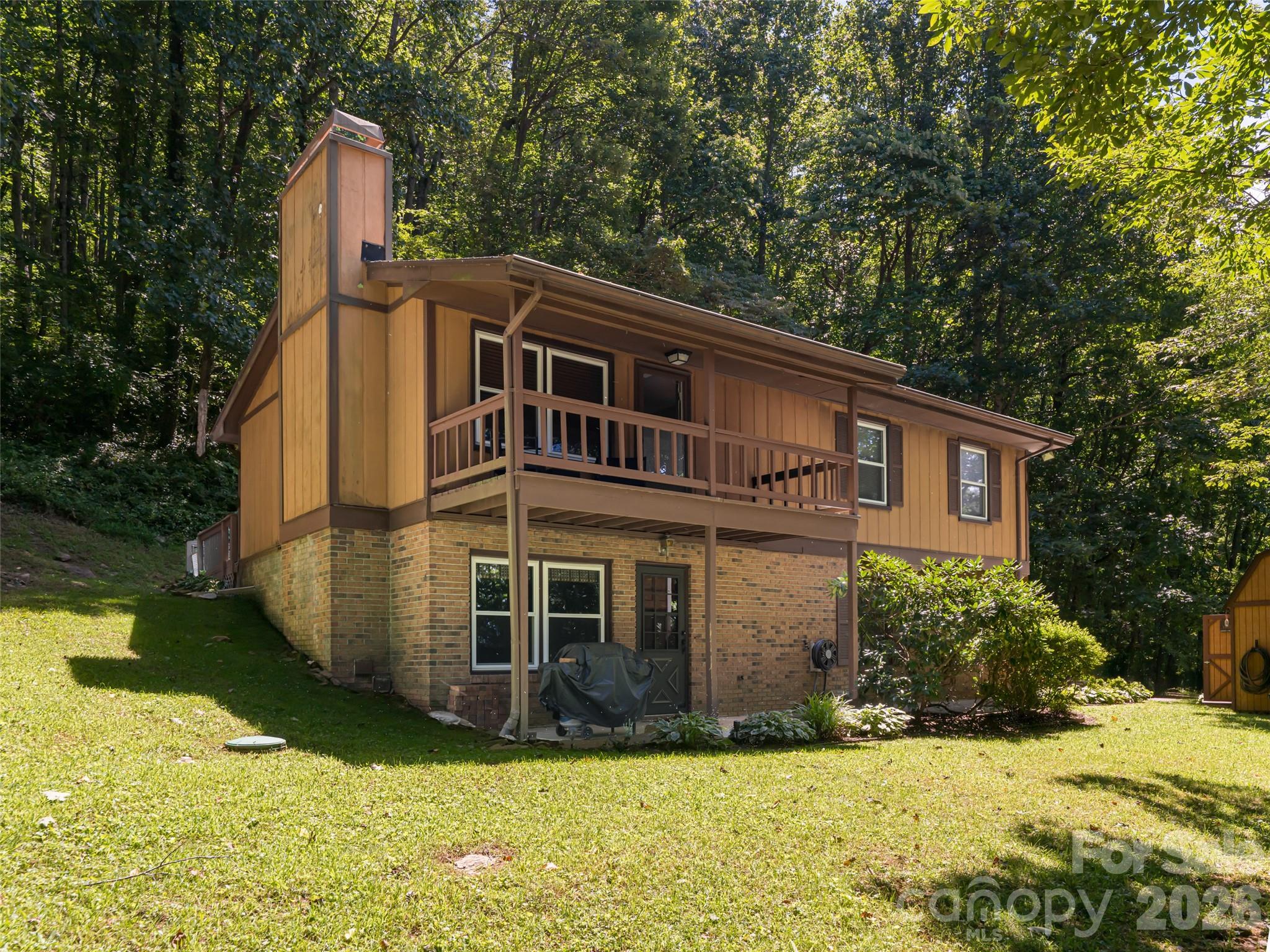 50 Tuckaway Drive Property Photo 1