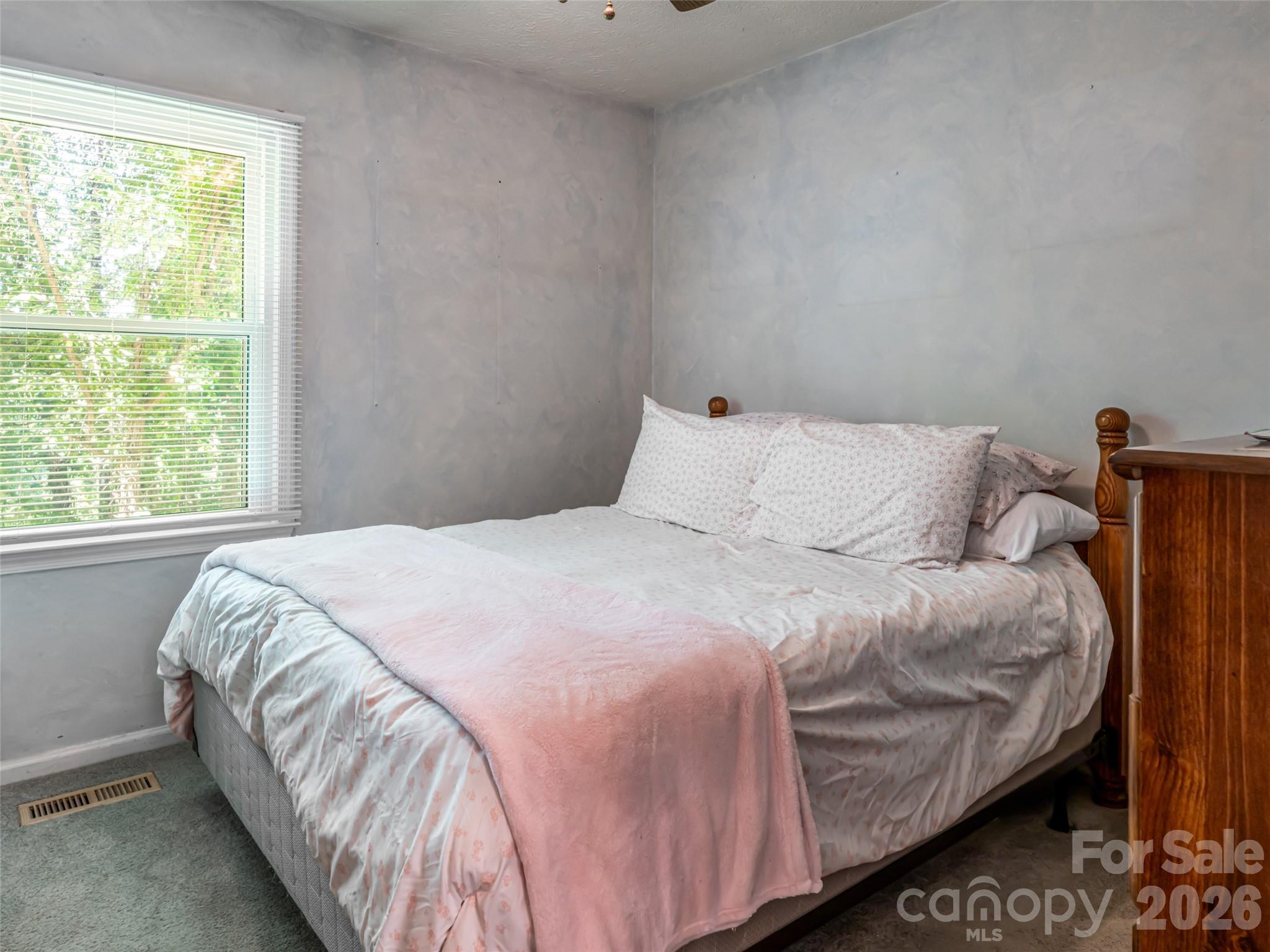 50 Tuckaway Drive Property Photo 19