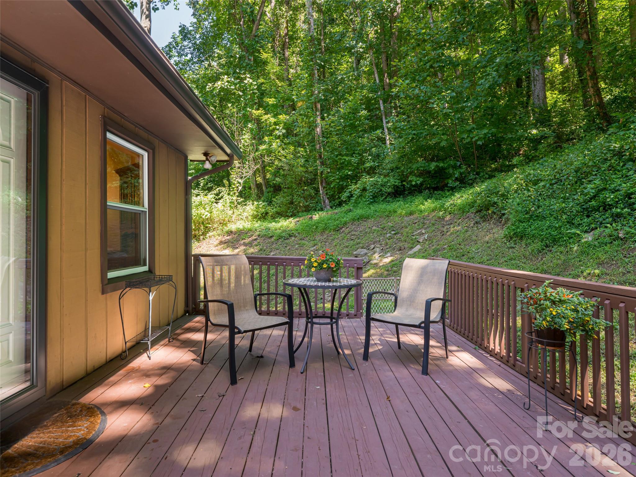 50 Tuckaway Drive Property Photo 32