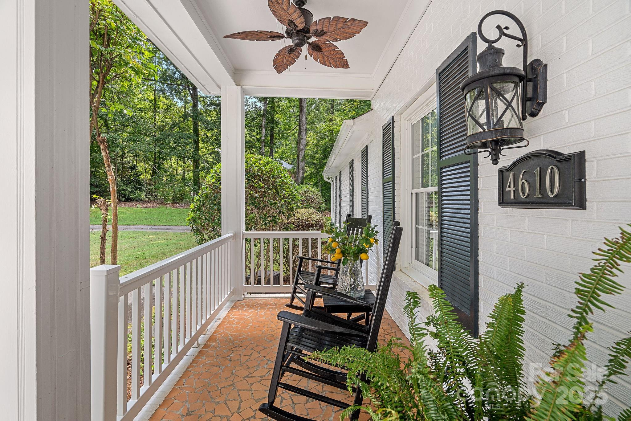 4610 Spicewood Drive Property Photo 3