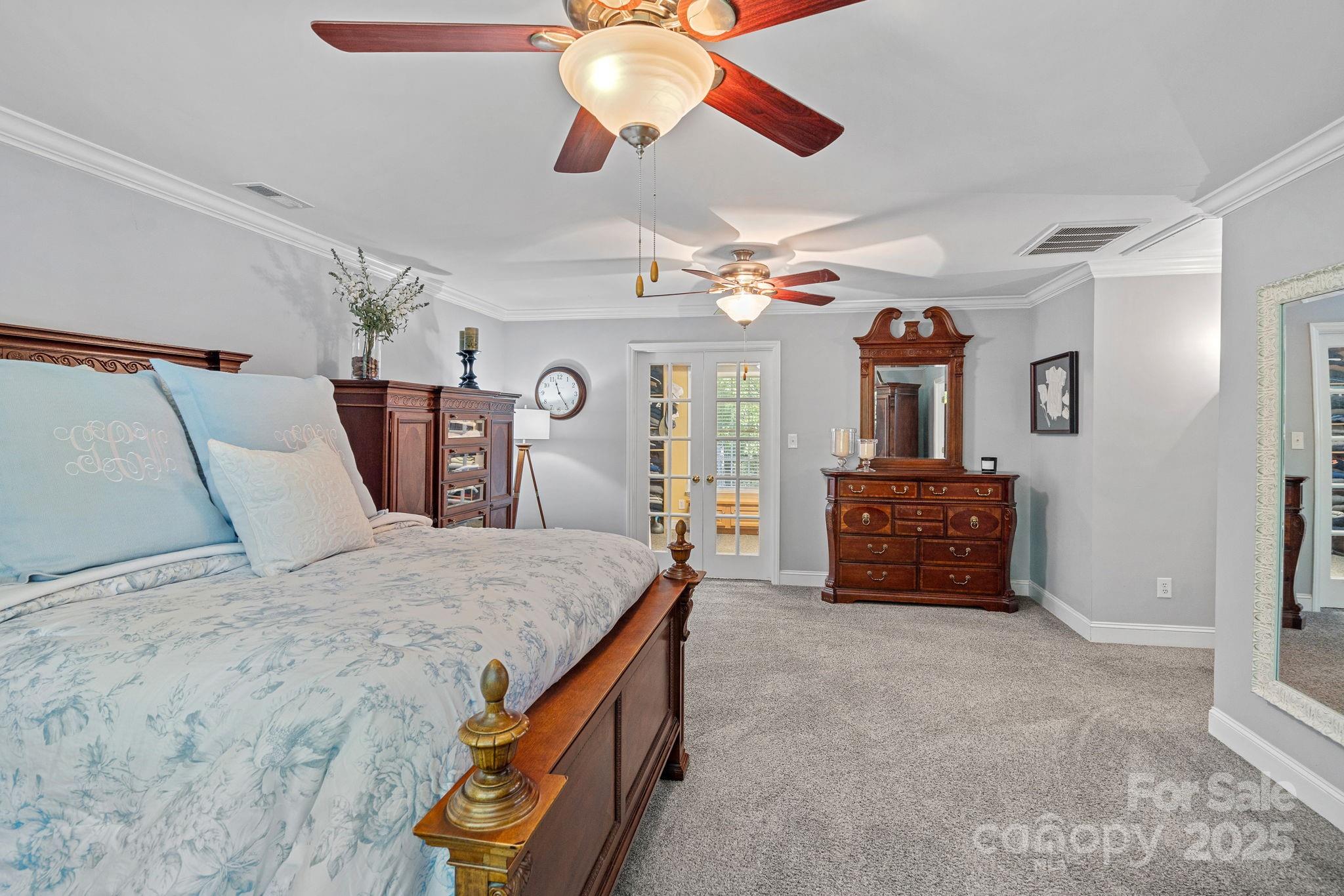 4610 Spicewood Drive Property Photo 5