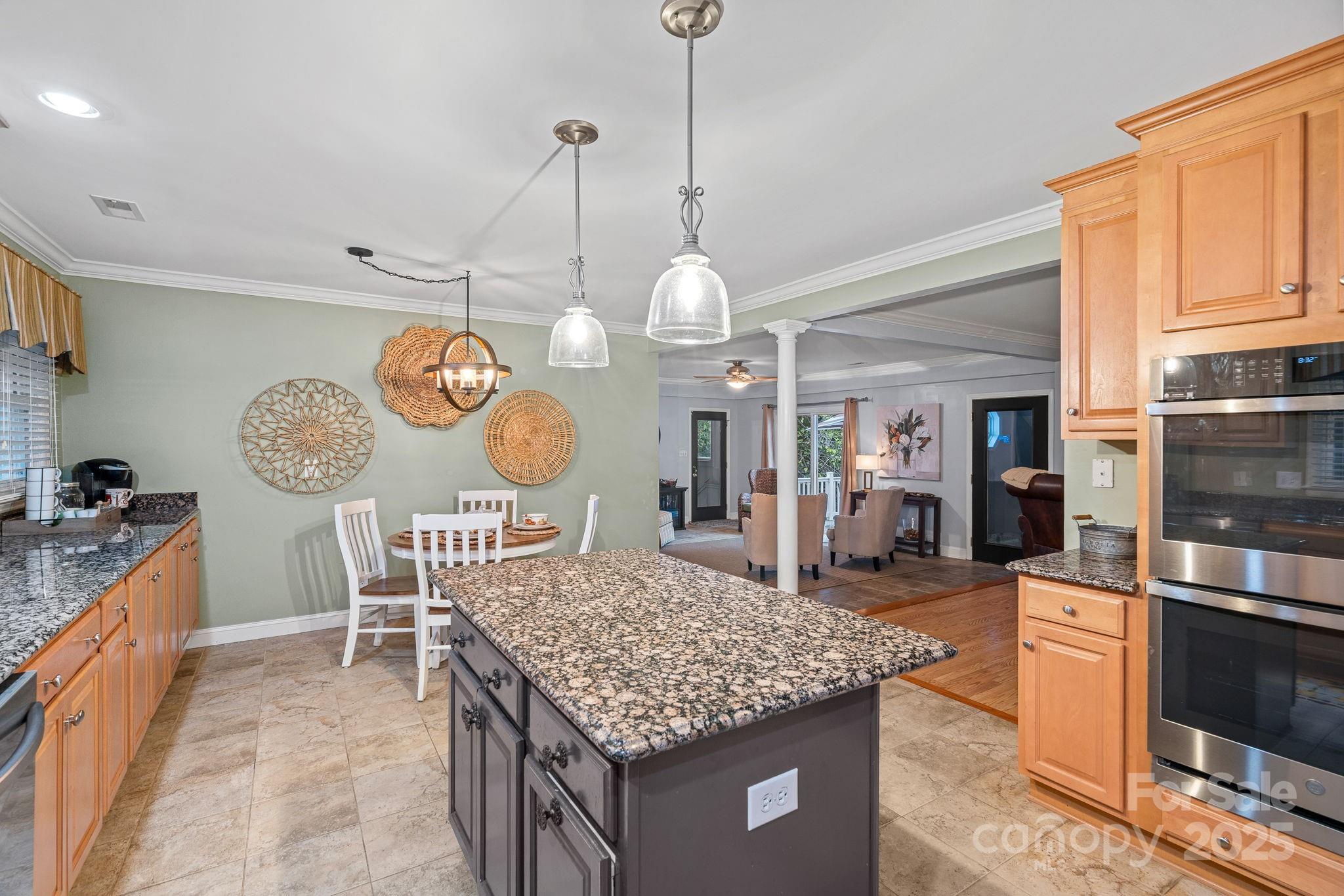 4610 Spicewood Drive Property Photo 7