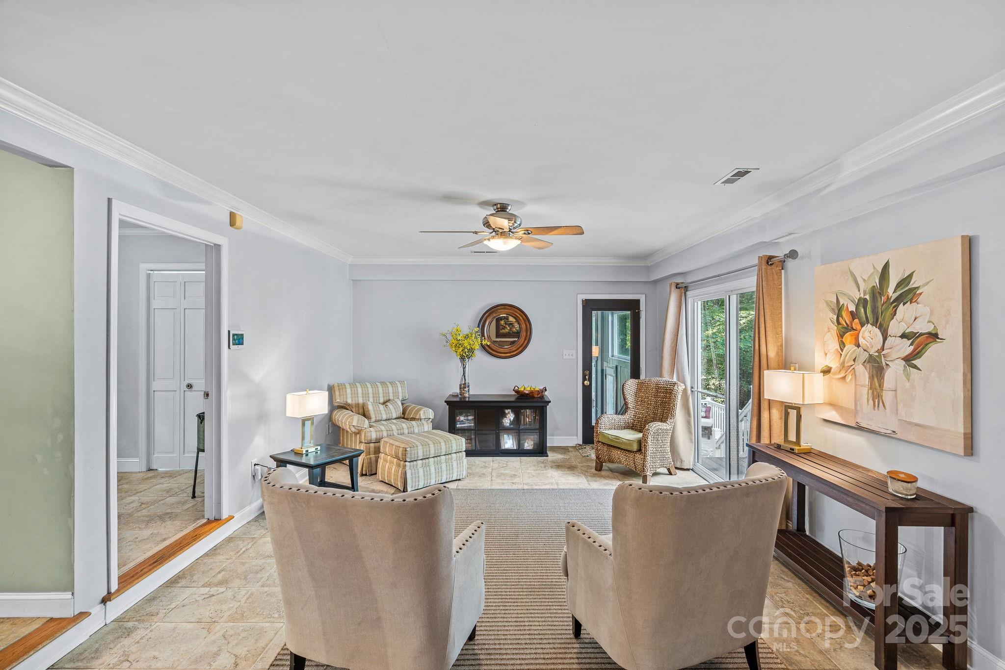 4610 Spicewood Drive Property Photo 14