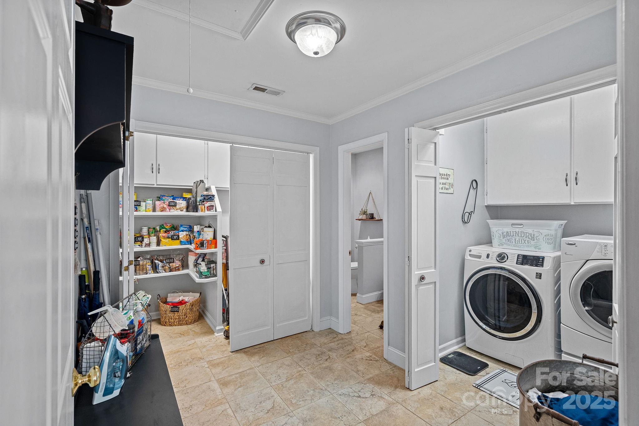 4610 Spicewood Drive Property Photo 16