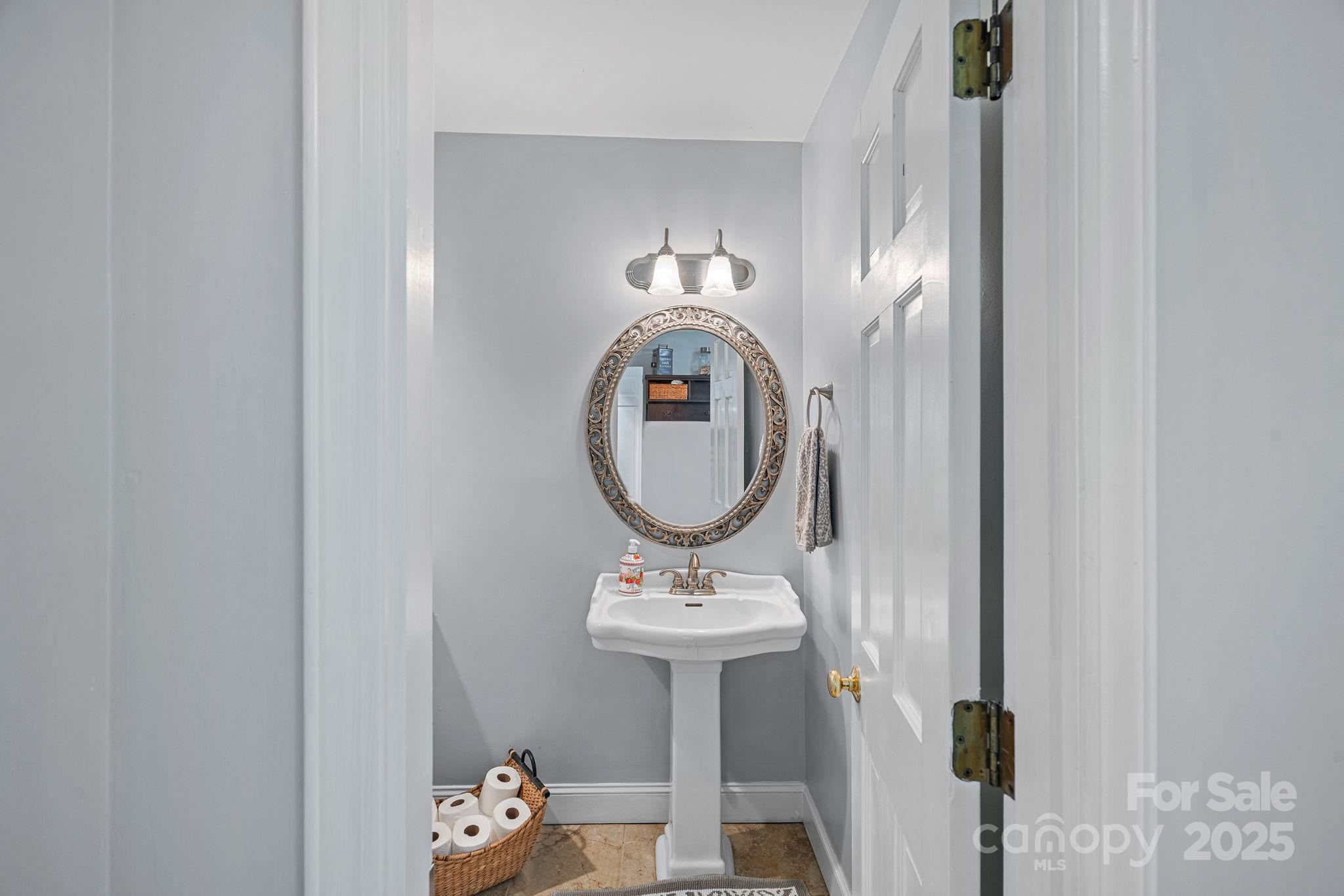 4610 Spicewood Drive Property Photo 17