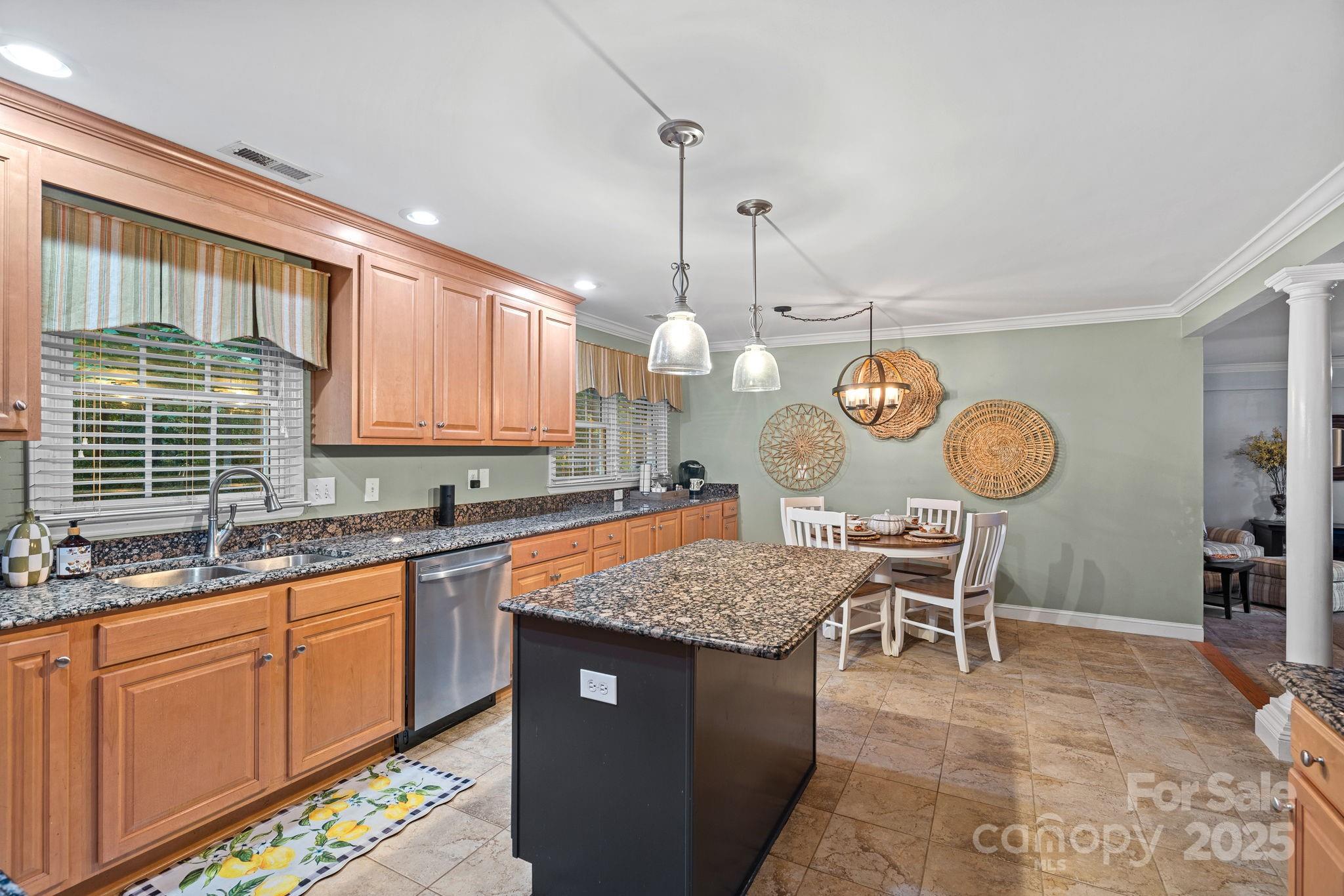 4610 Spicewood Drive Property Photo 45