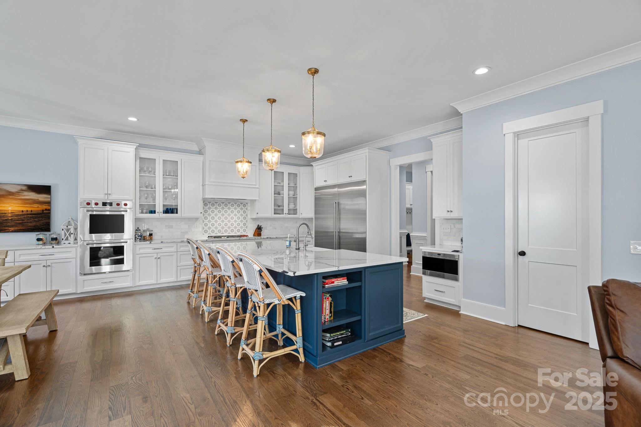 111 Kent Court Property Photo 13