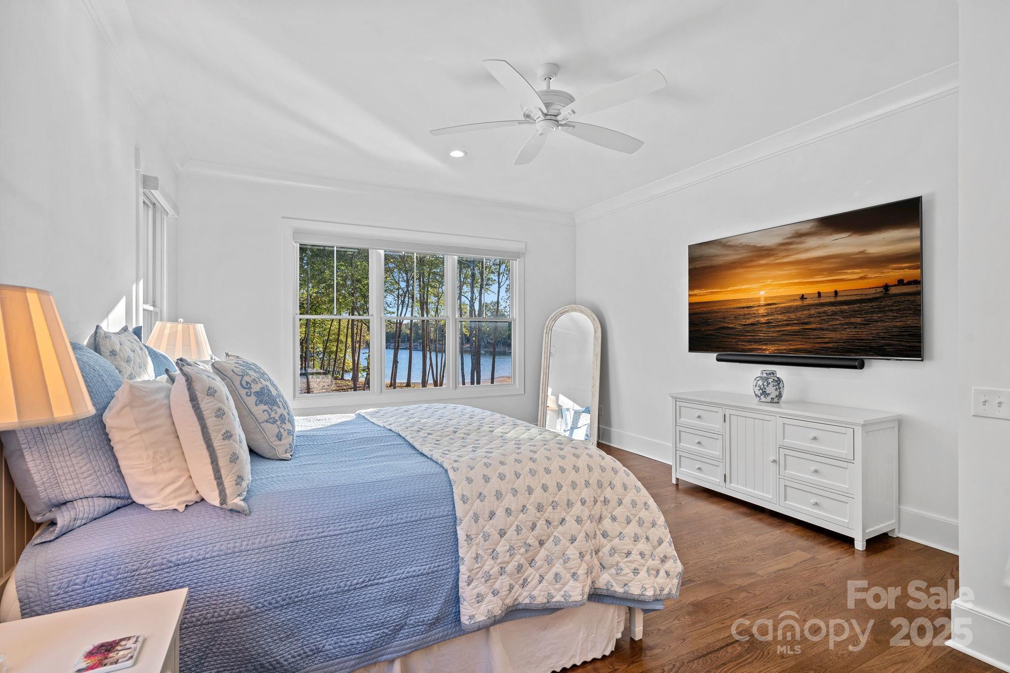 111 Kent Court Property Photo 18