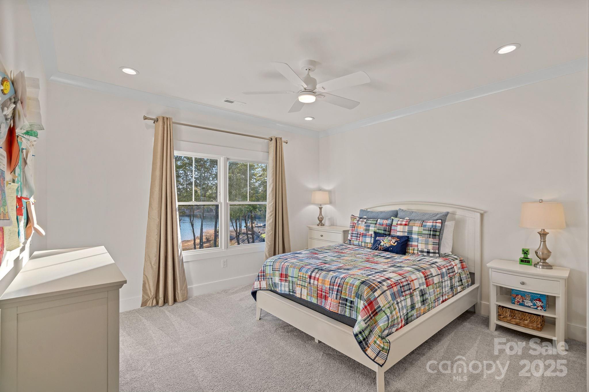 111 Kent Court Property Photo 29