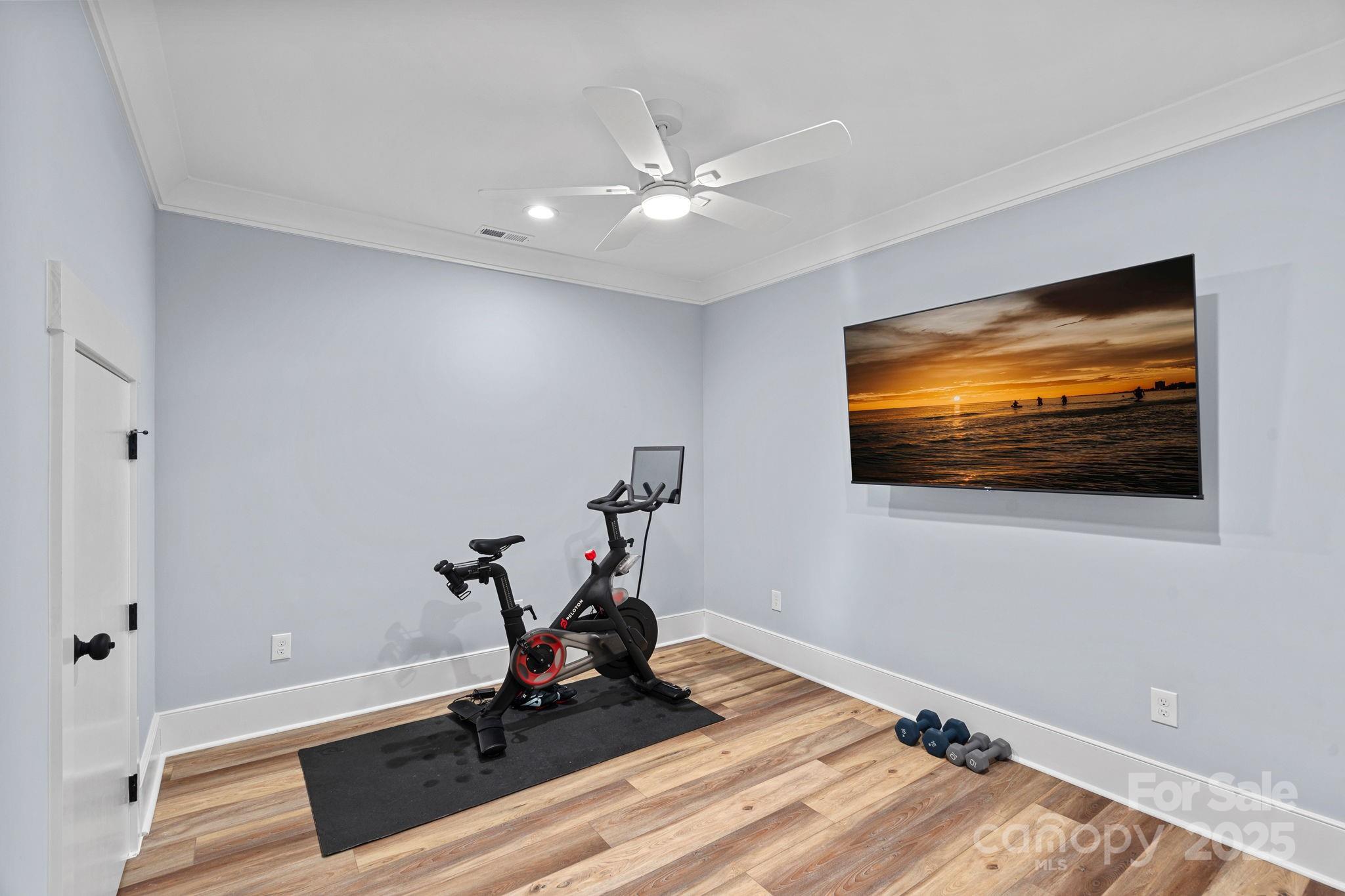 111 Kent Court Property Photo 34