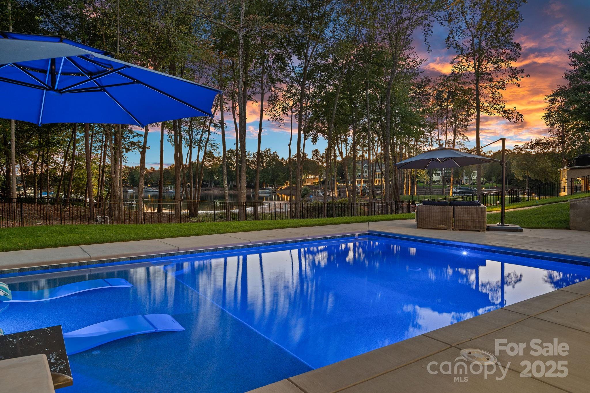 111 Kent Court Property Photo 42