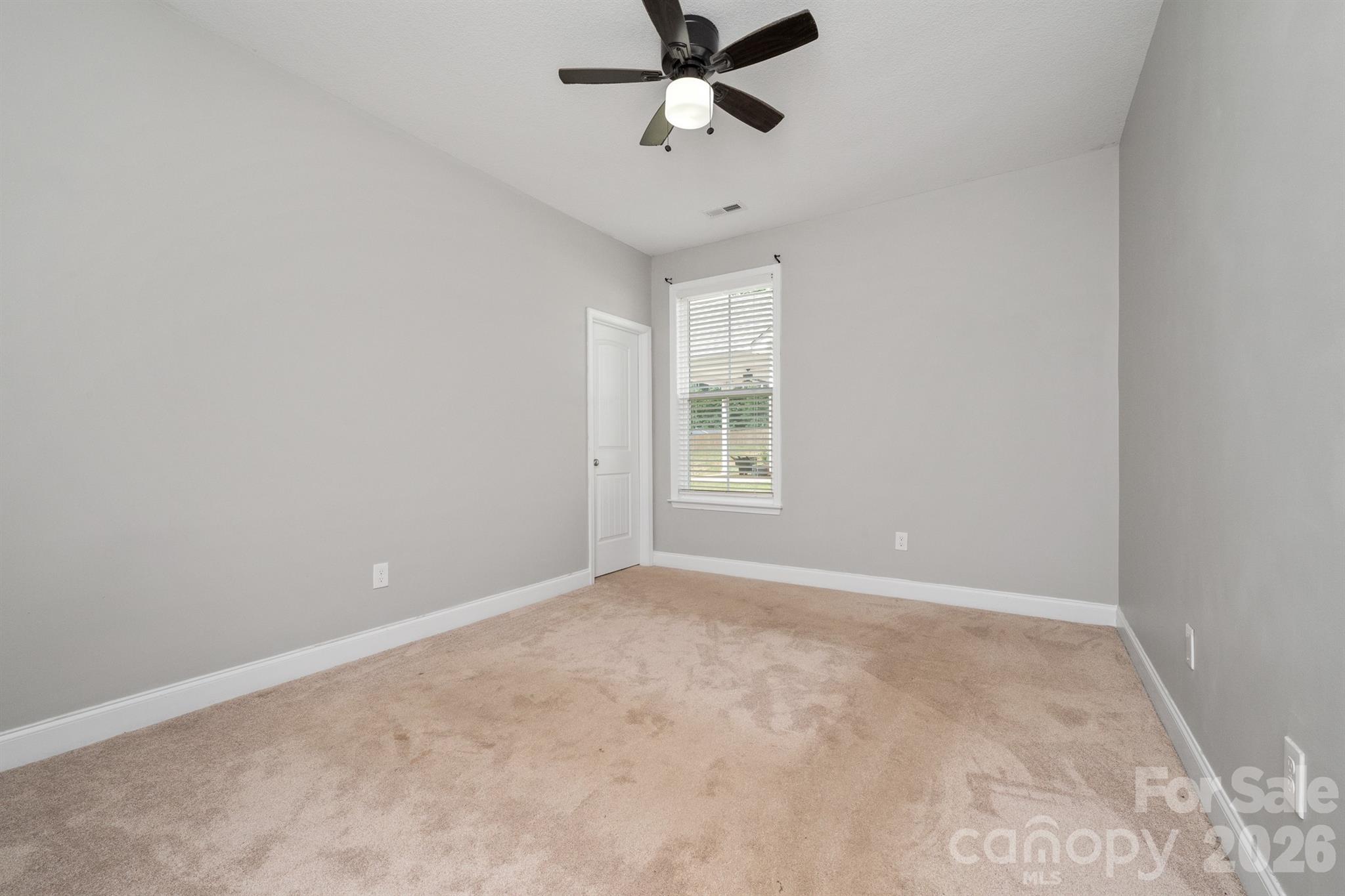 100 Holly Drive Property Photo 23