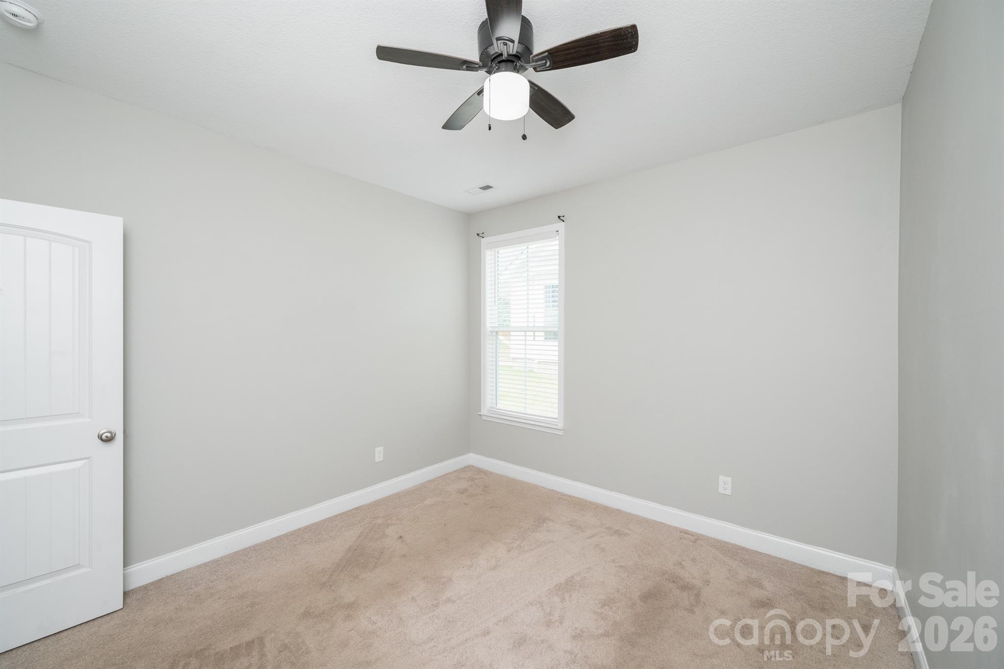 100 Holly Drive Property Photo 29