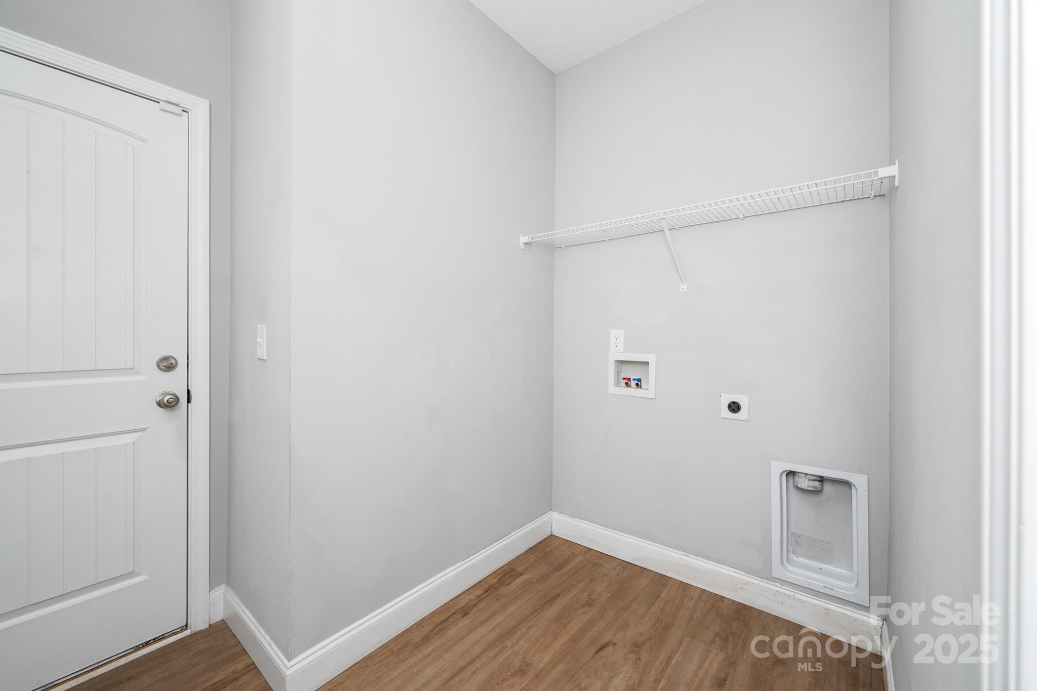 100 Holly Drive Property Photo 30
