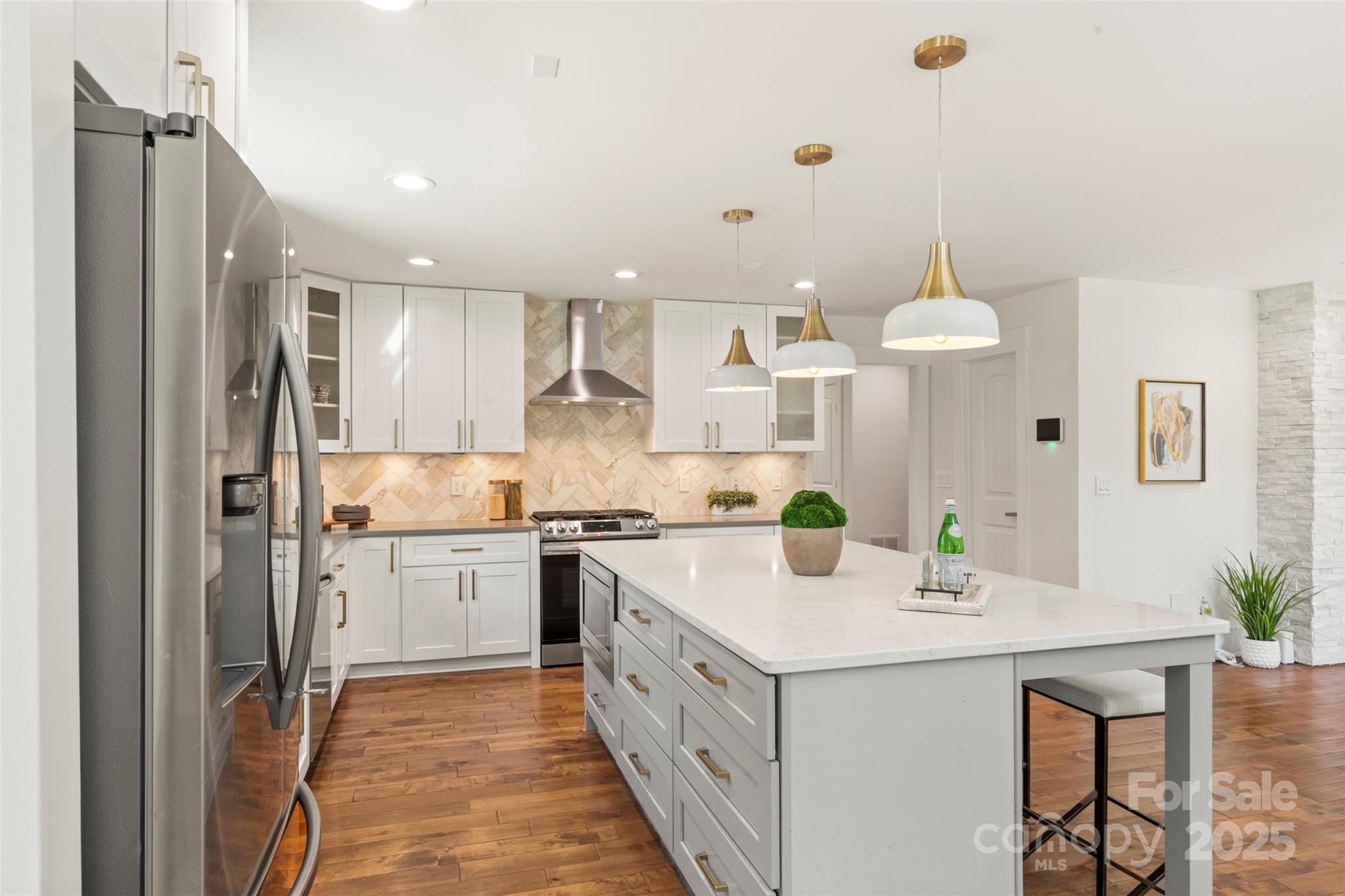 1134 Woodside Avenue Property Photo 10