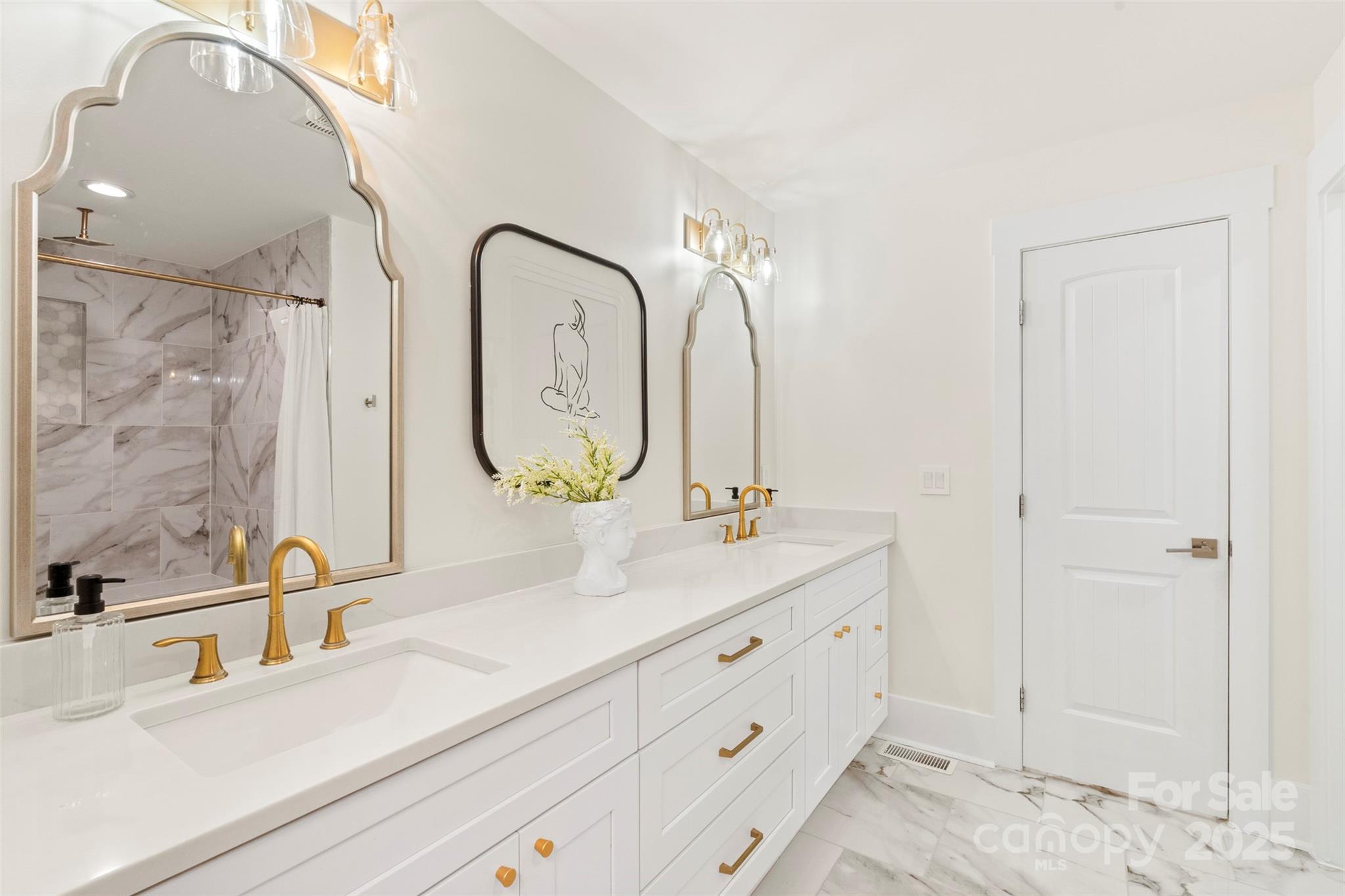 1134 Woodside Avenue Property Photo 18