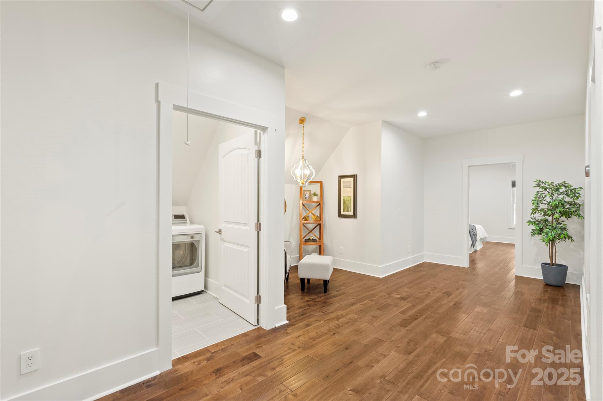 1134 Woodside Avenue Property Photo 27