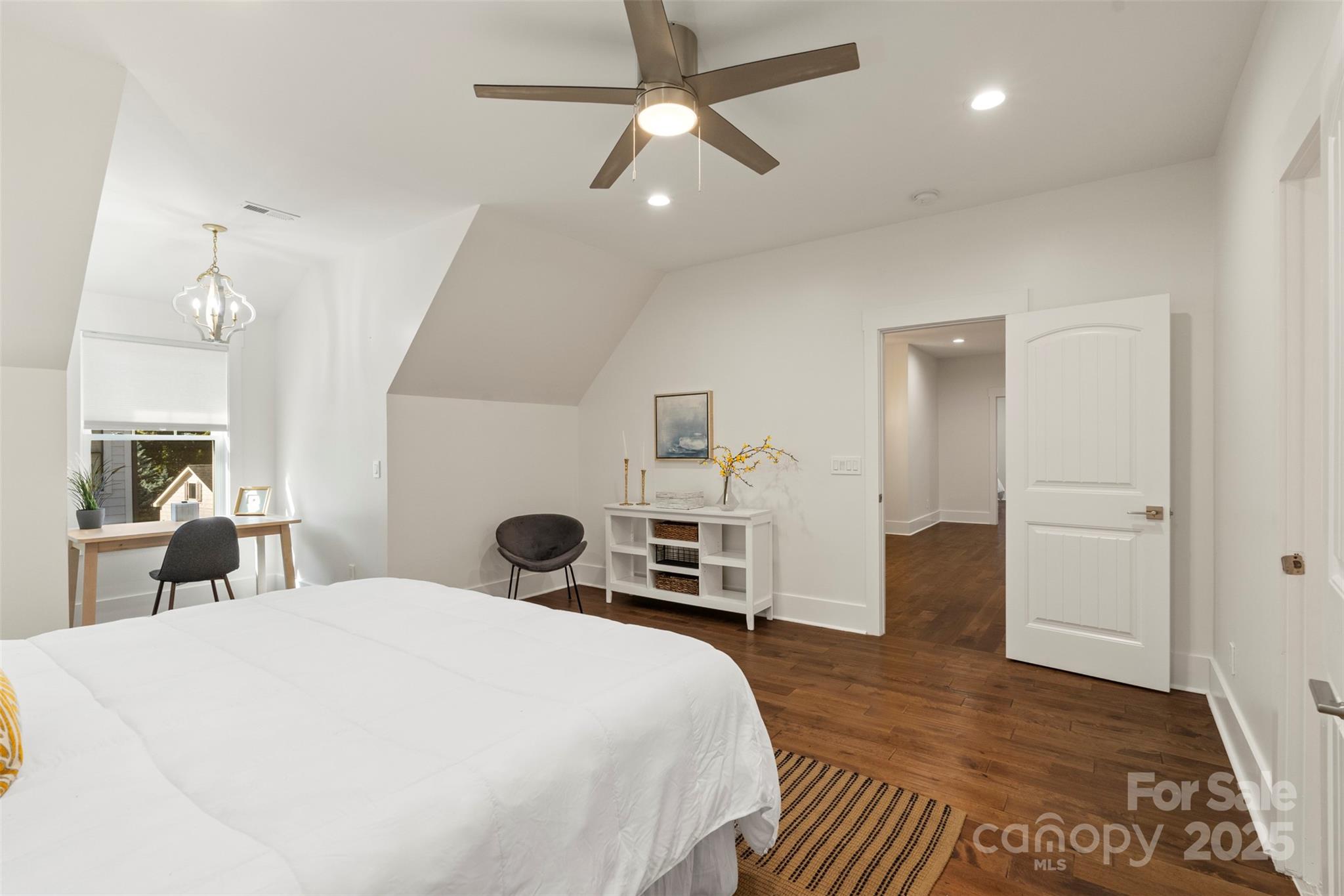 1134 Woodside Avenue Property Photo 30