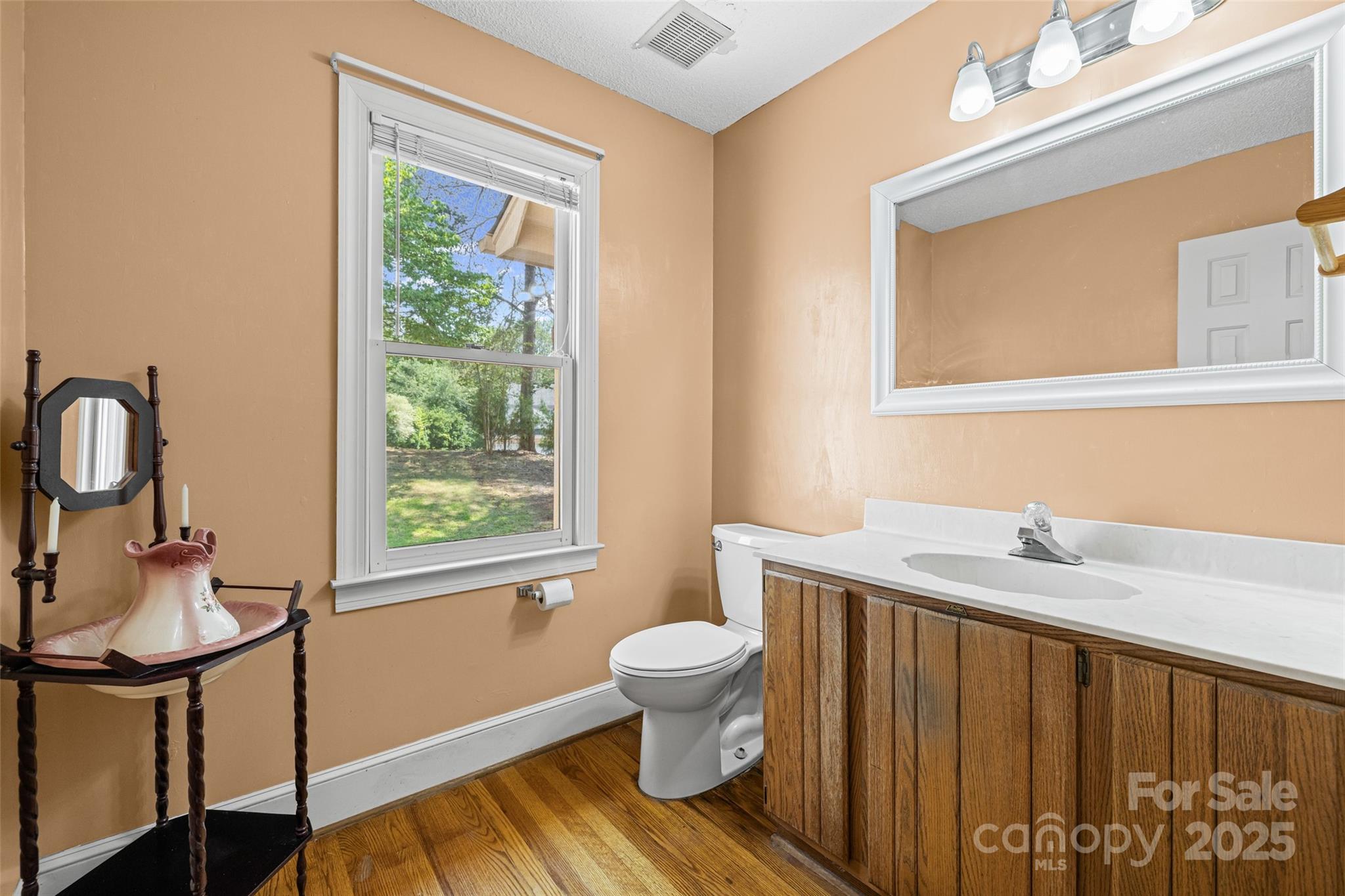 25011 Club View Drive Property Photo 16