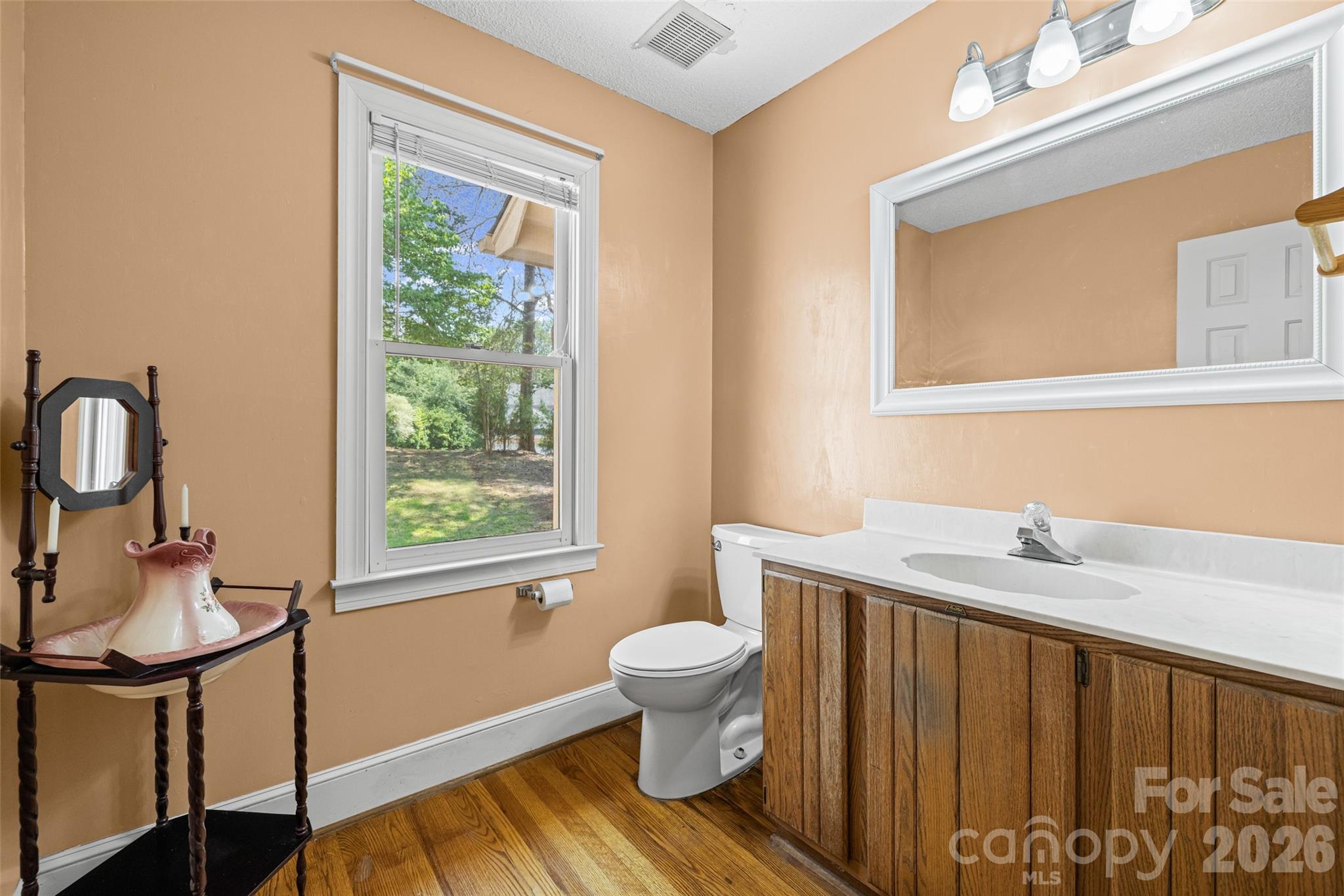 25011 Club View Drive Property Photo 16