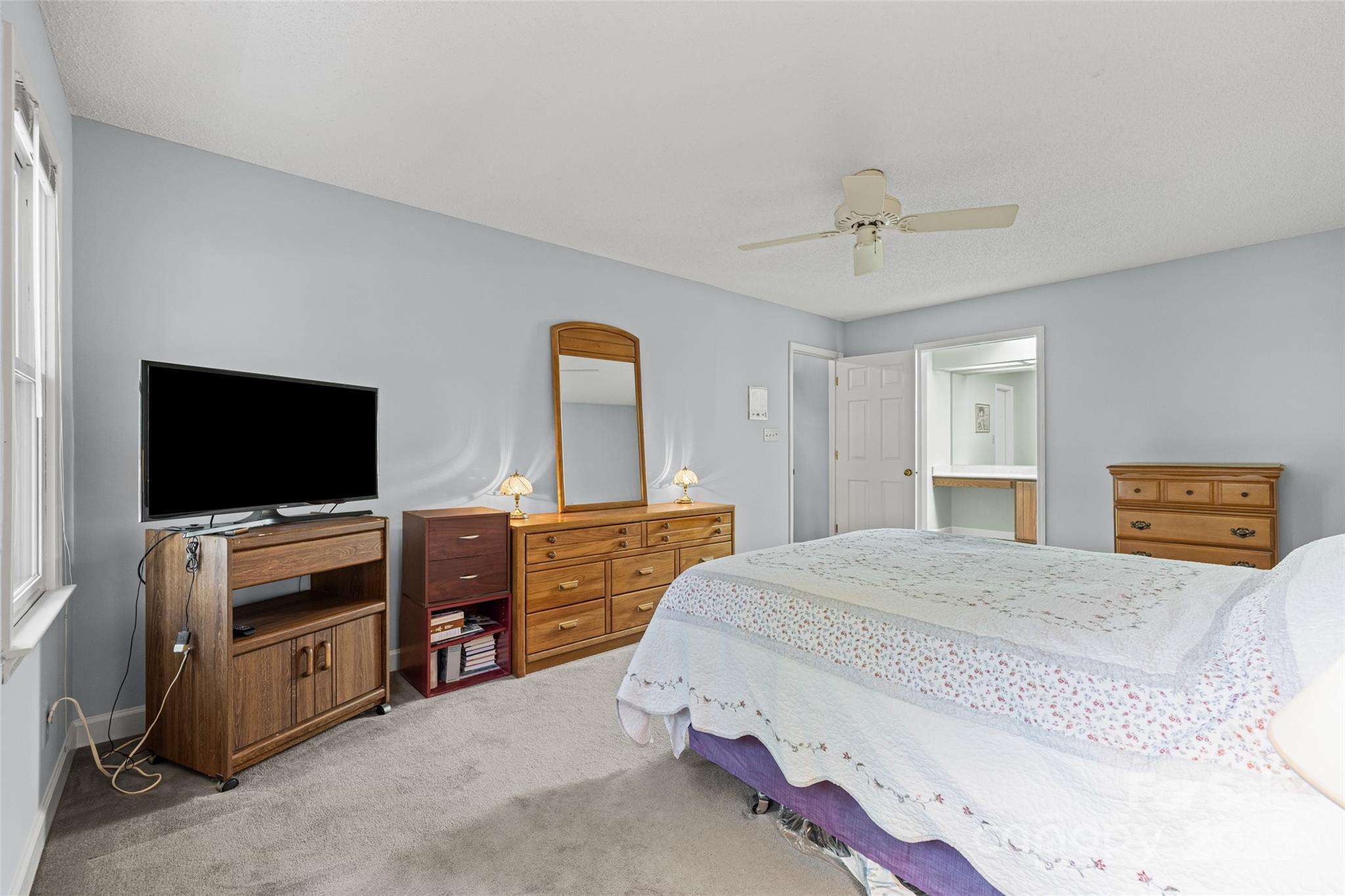 25011 Club View Drive Property Photo 19