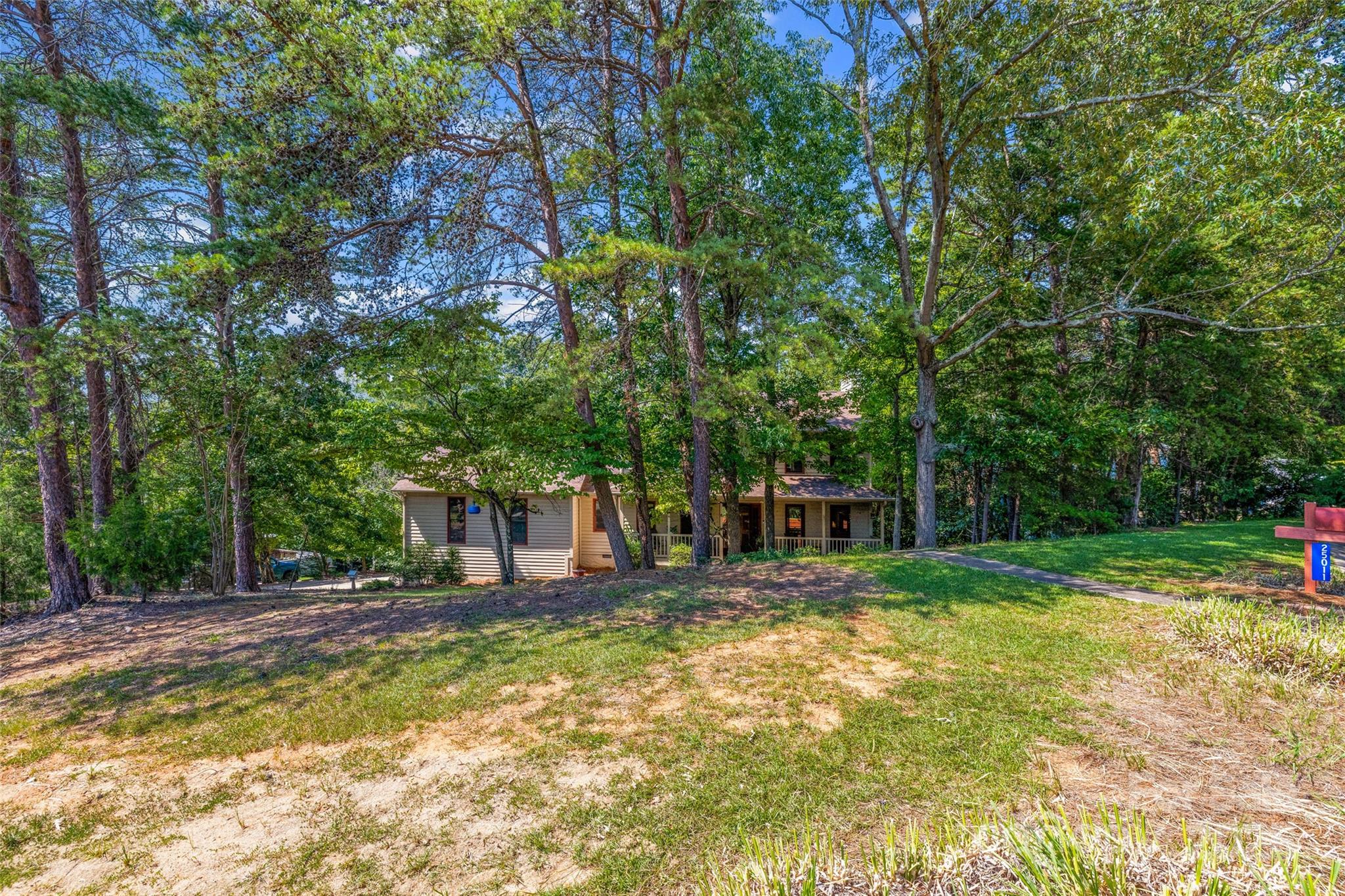 25011 Club View Drive Property Photo 34
