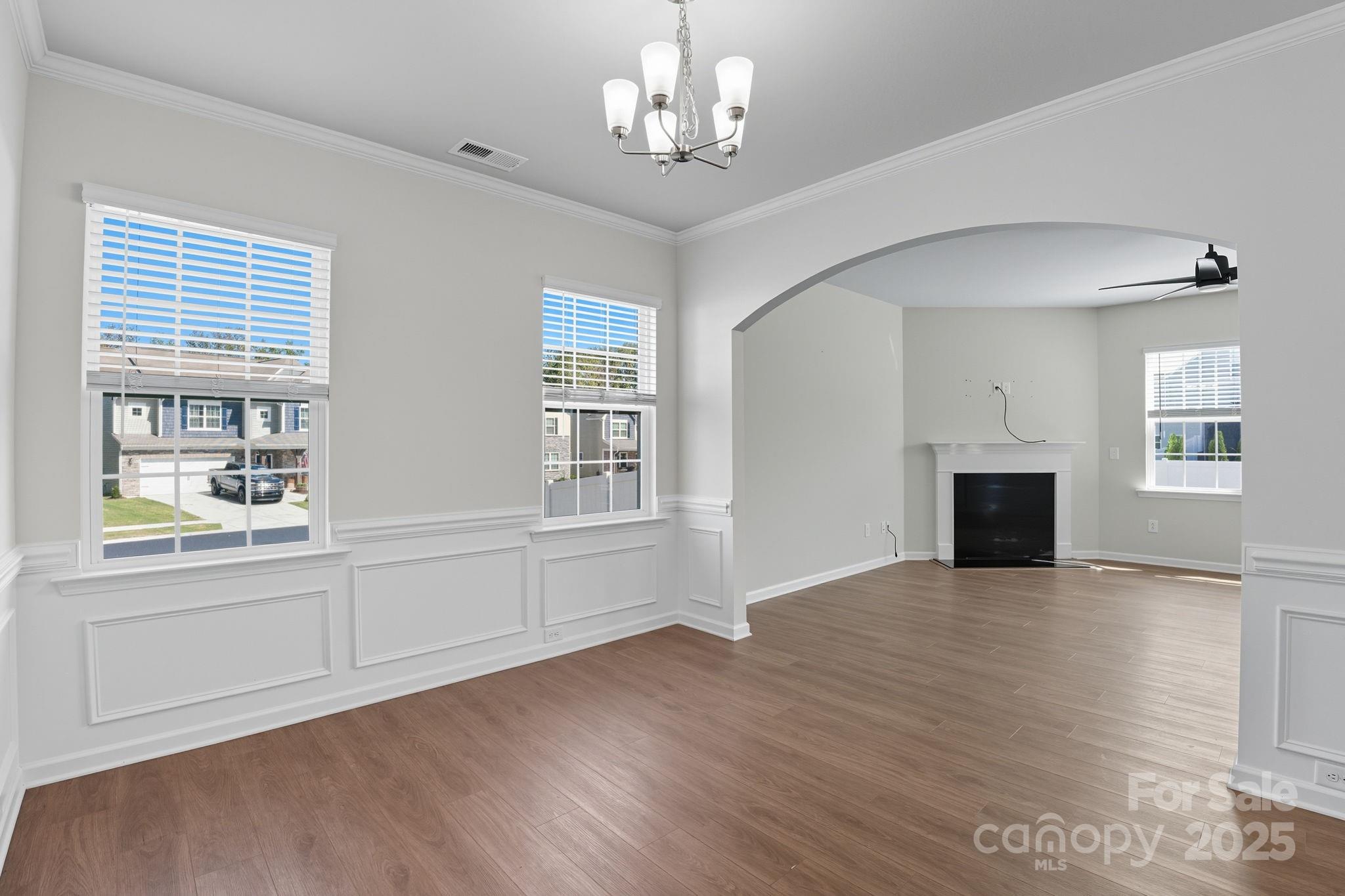 5580 Soft Shell Drive Property Photo 9