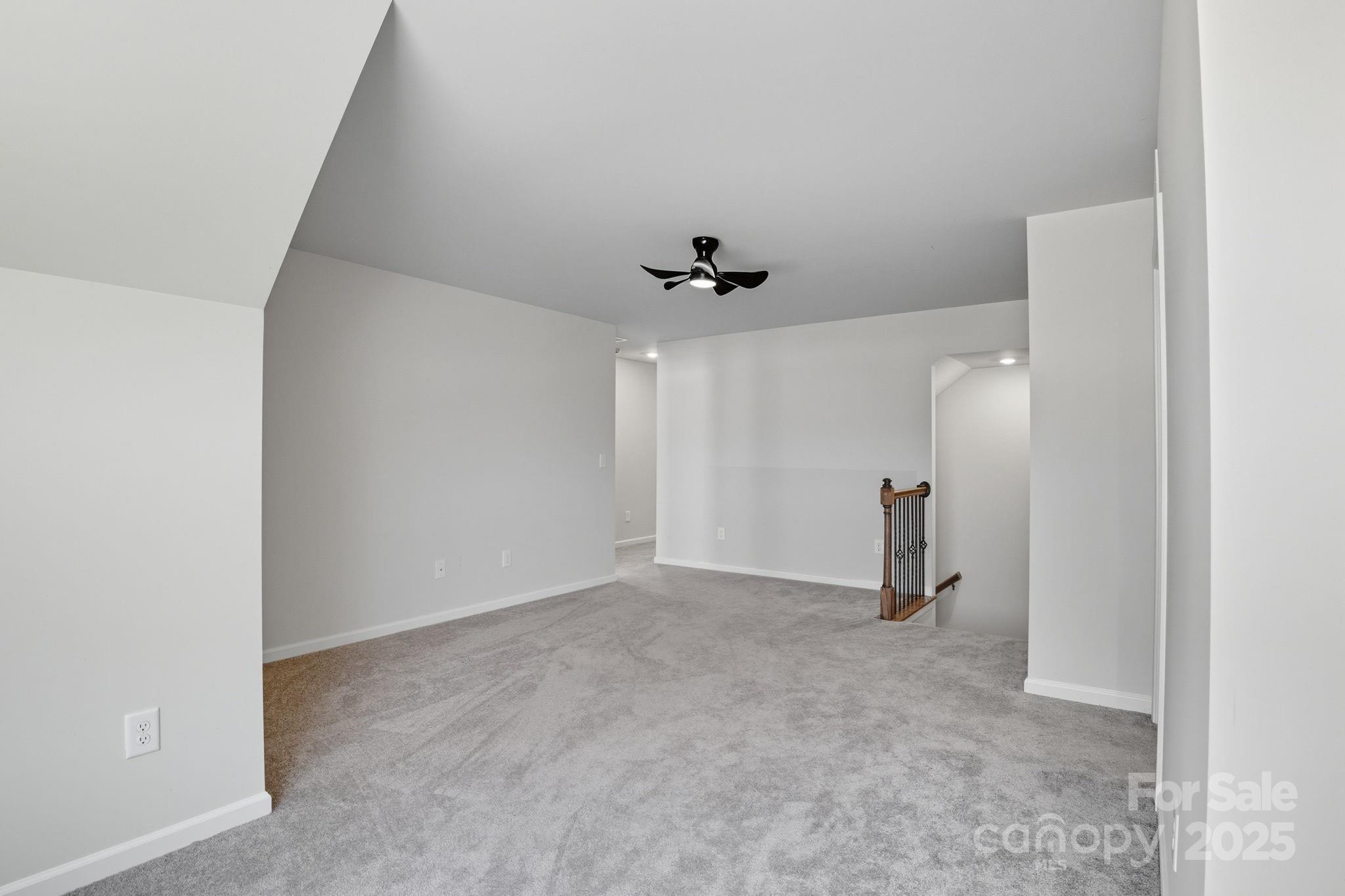 5580 Soft Shell Drive Property Photo 19