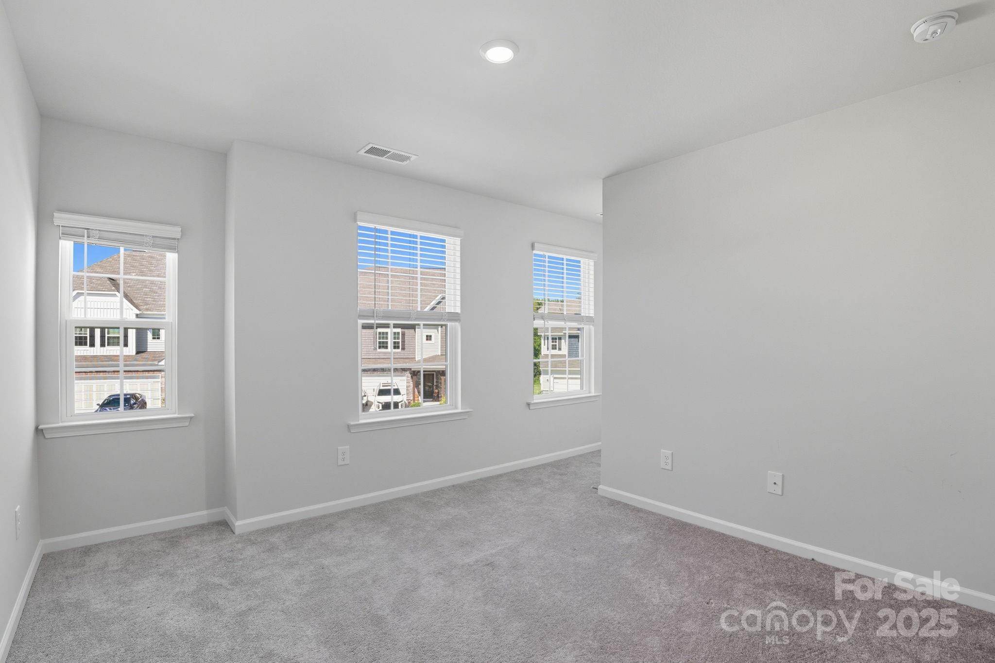 5580 Soft Shell Drive Property Photo 20