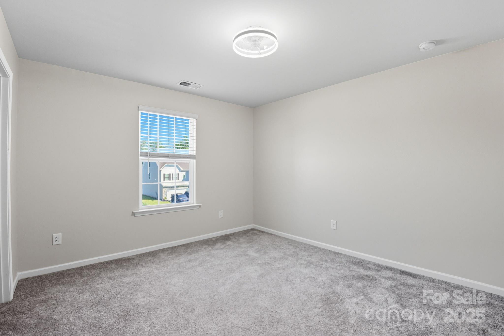 5580 Soft Shell Drive Property Photo 22
