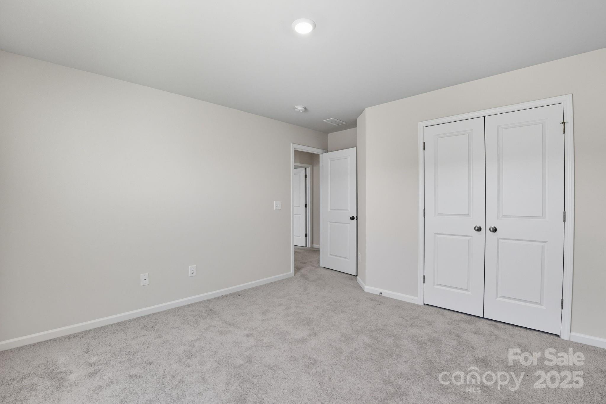 5580 Soft Shell Drive Property Photo 25