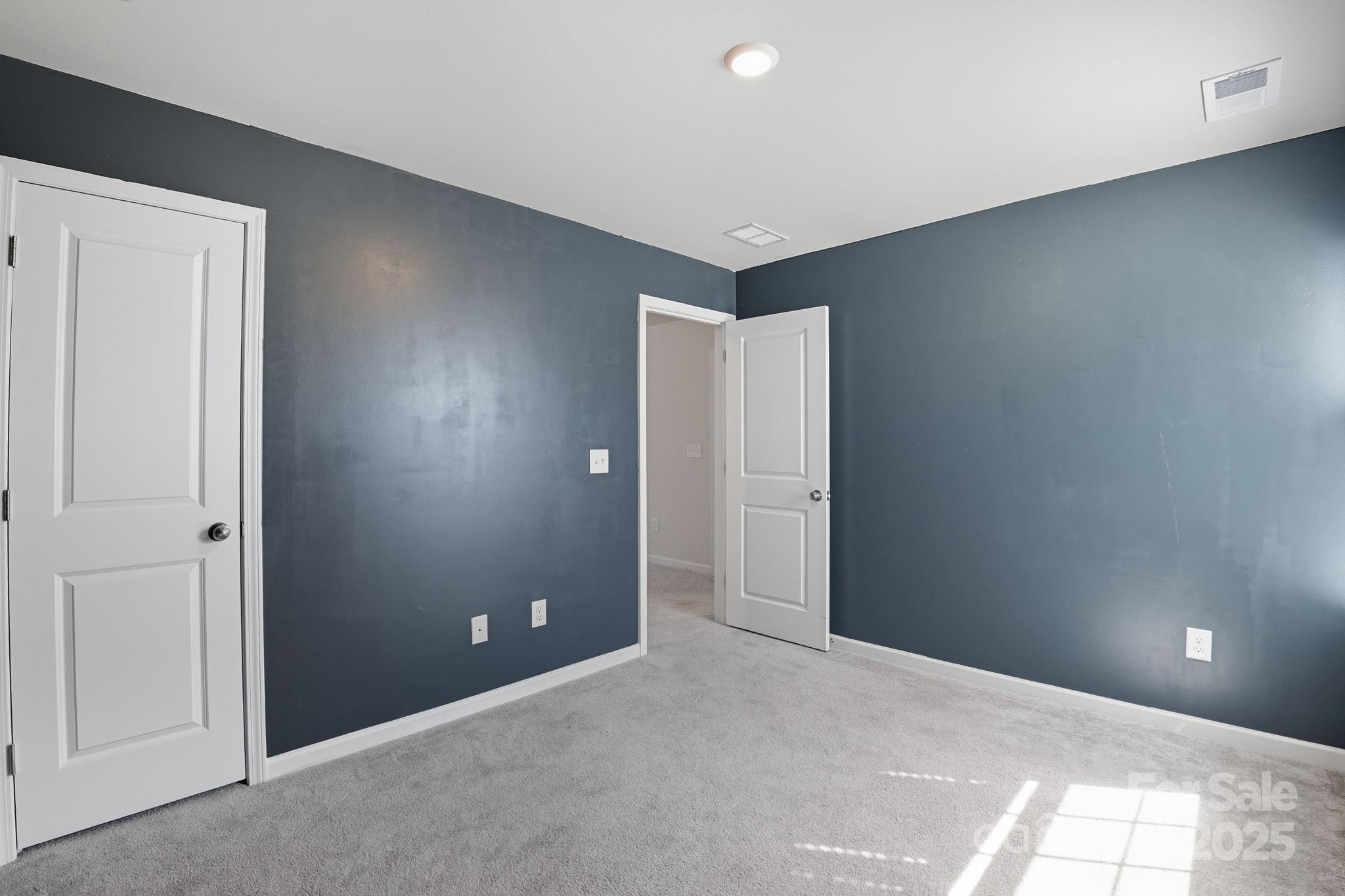 5580 Soft Shell Drive Property Photo 33