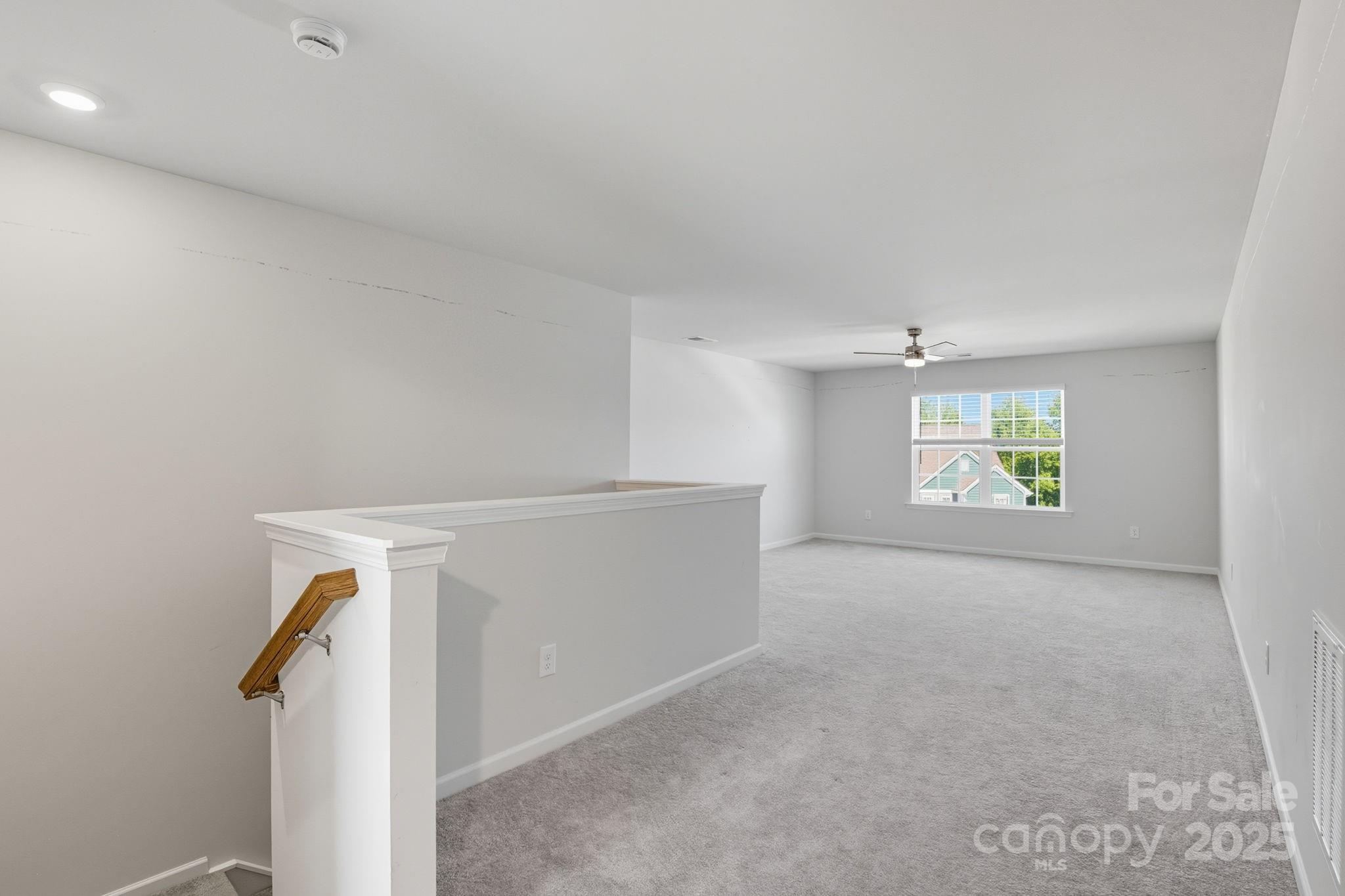 5580 Soft Shell Drive Property Photo 34