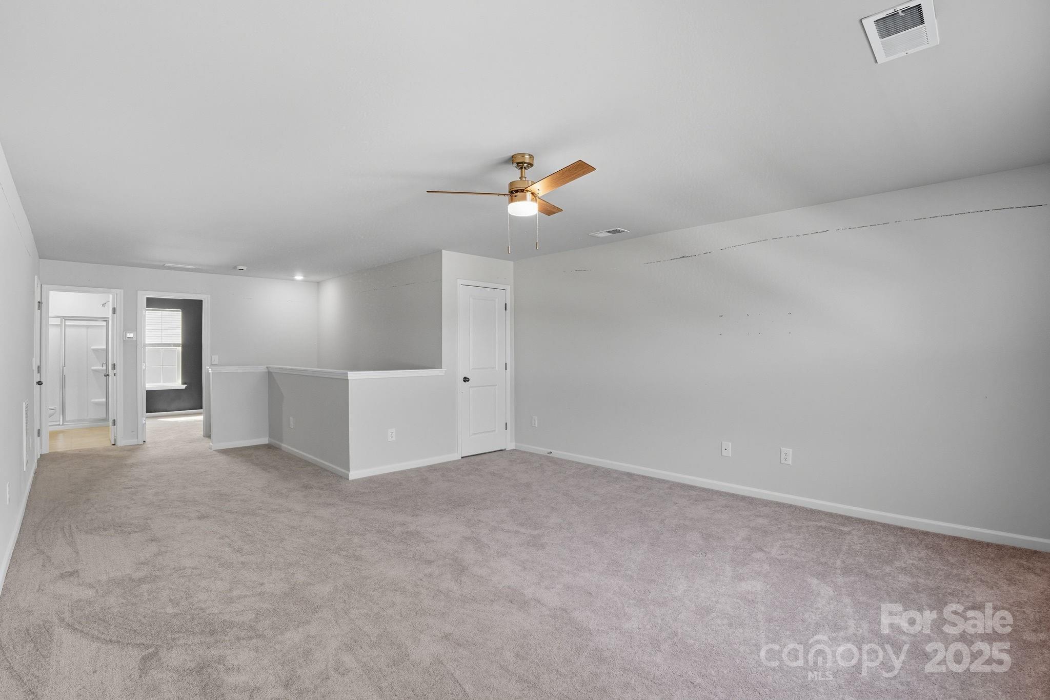 5580 Soft Shell Drive Property Photo 35