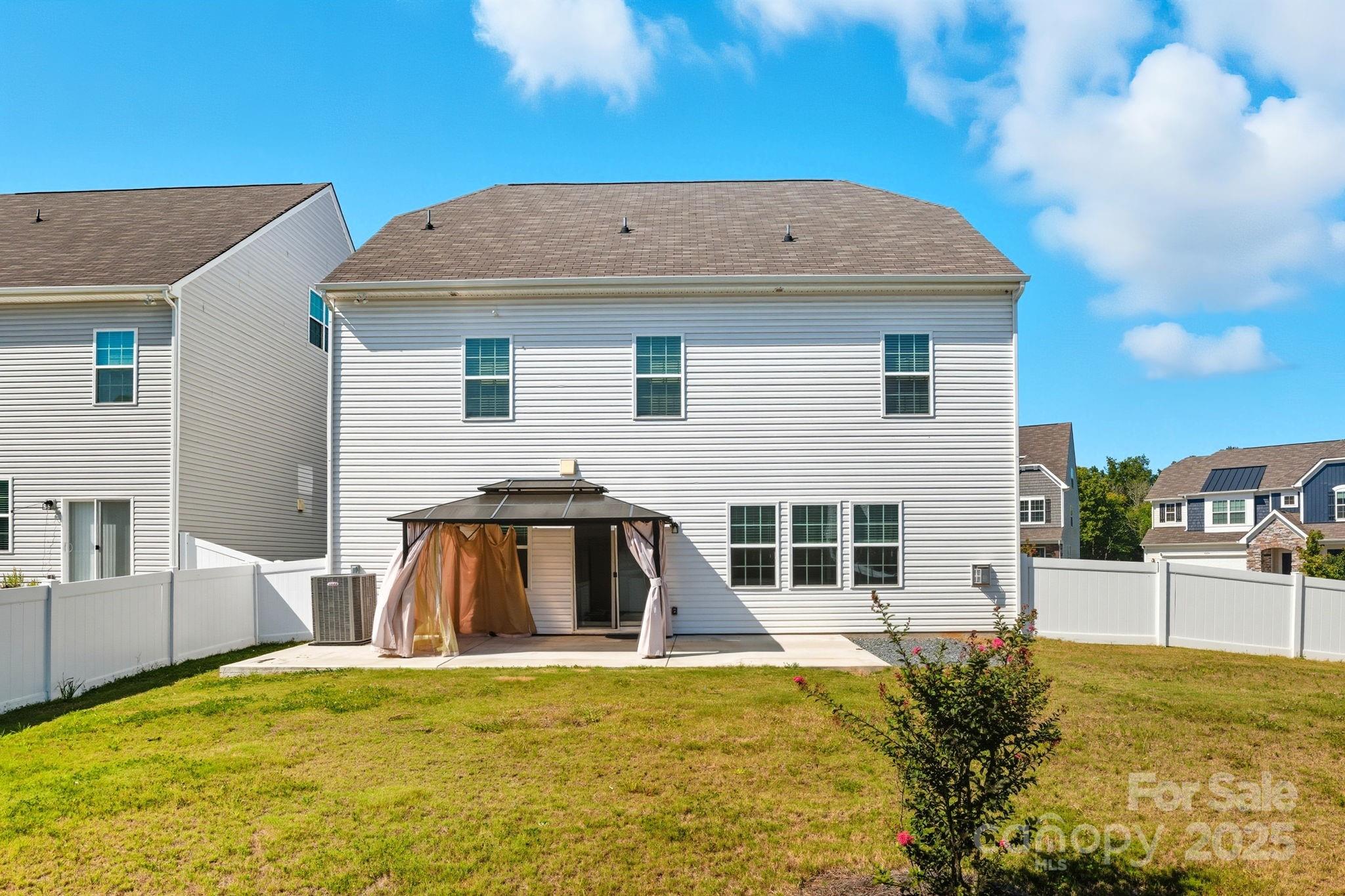 5580 Soft Shell Drive Property Photo 37