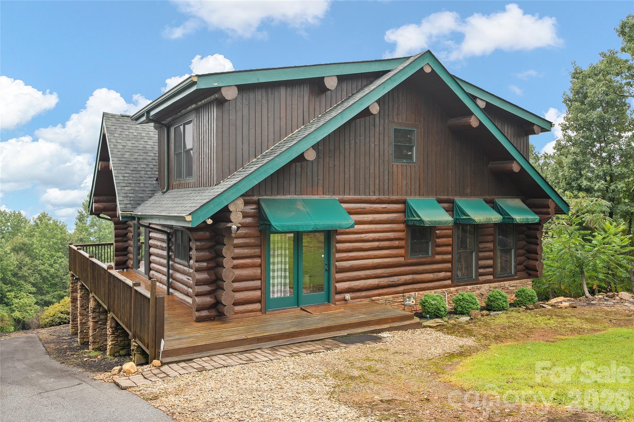 352 Arbra Mountain Way Property Photo 2