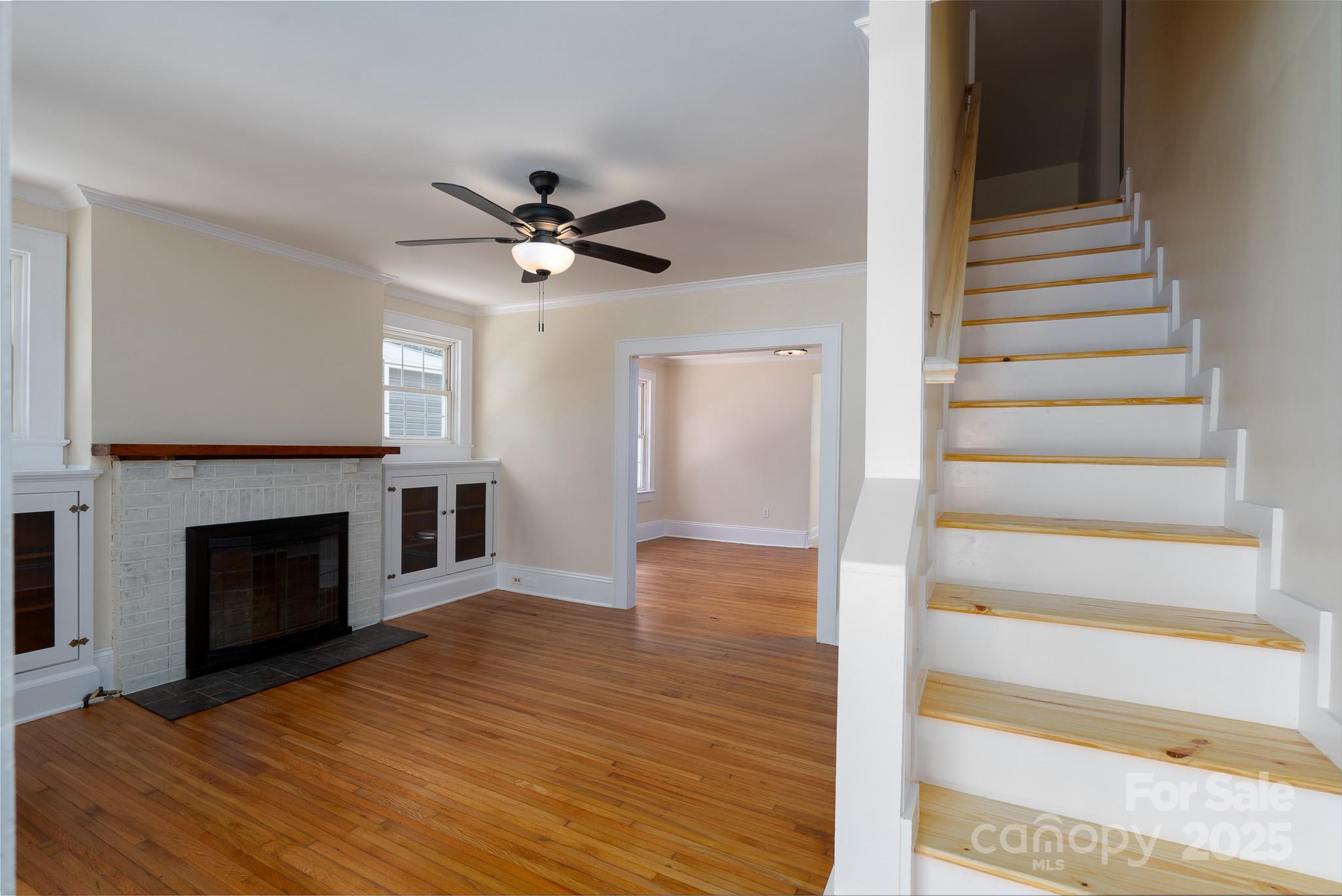 1410 Lineberger Avenue 19 Property Photo 9