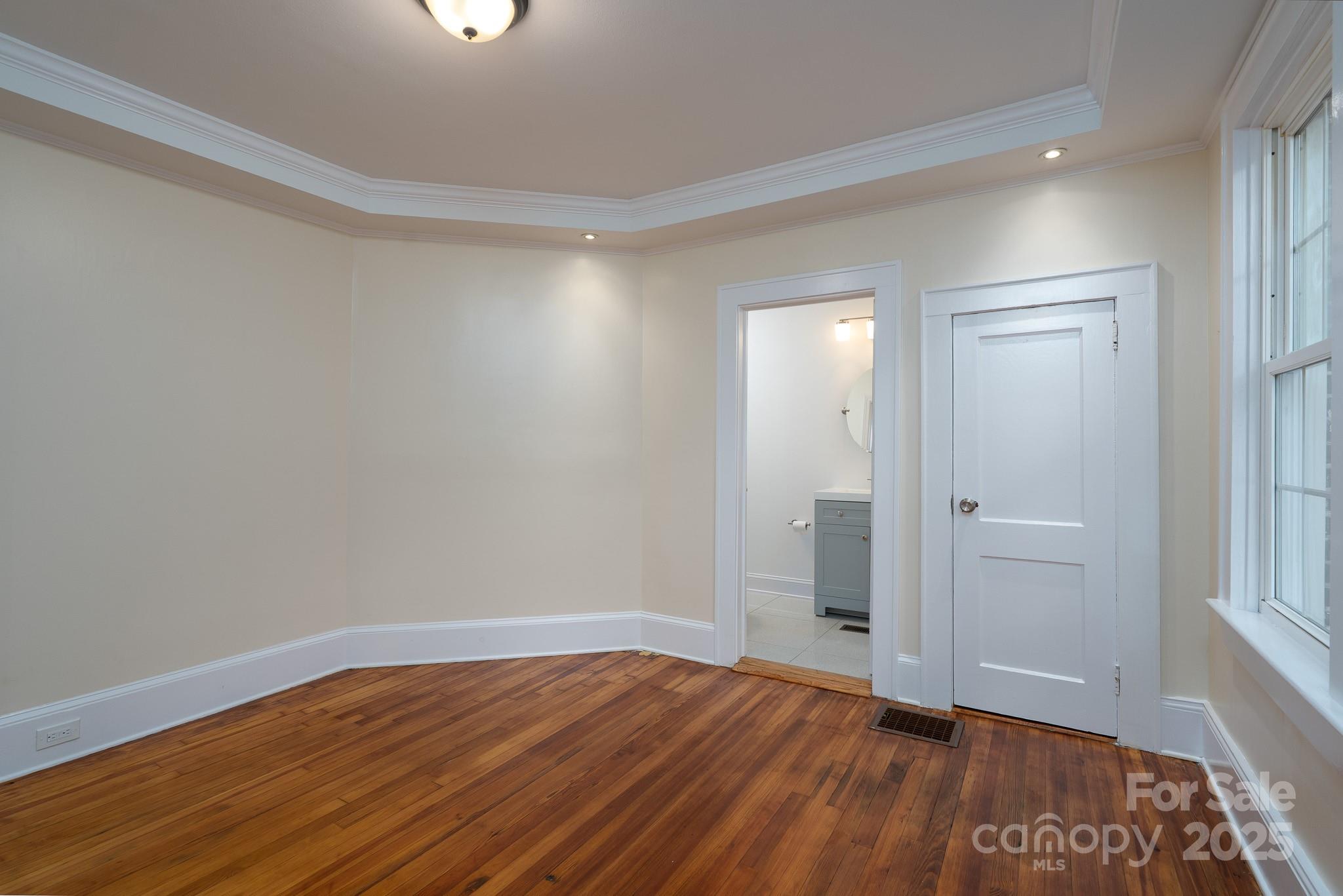 1410 Lineberger Avenue 19 Property Photo 21