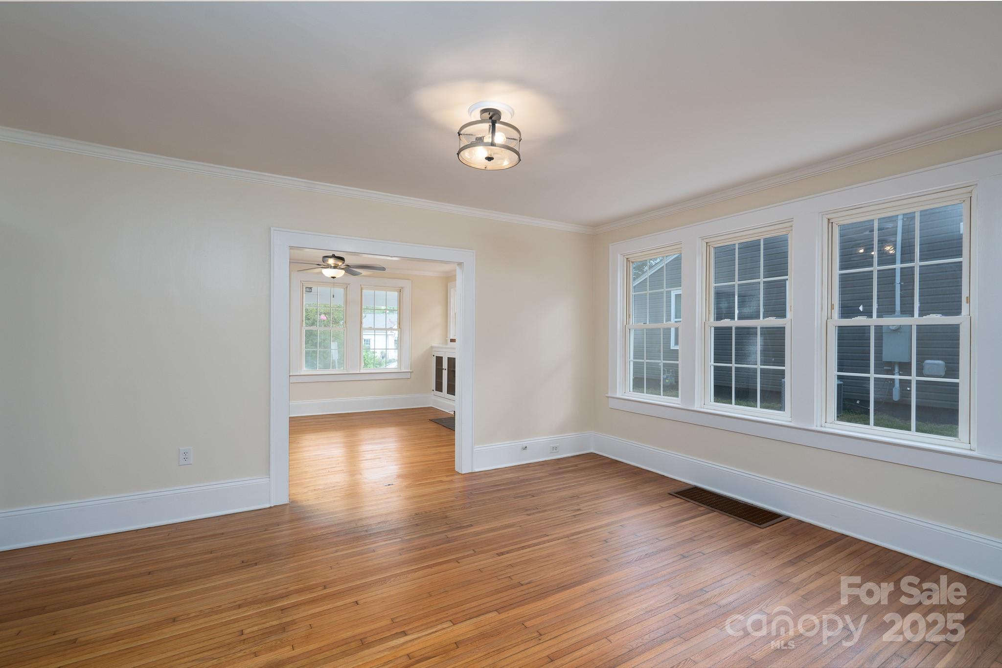 1410 Lineberger Avenue 19 Property Photo 31