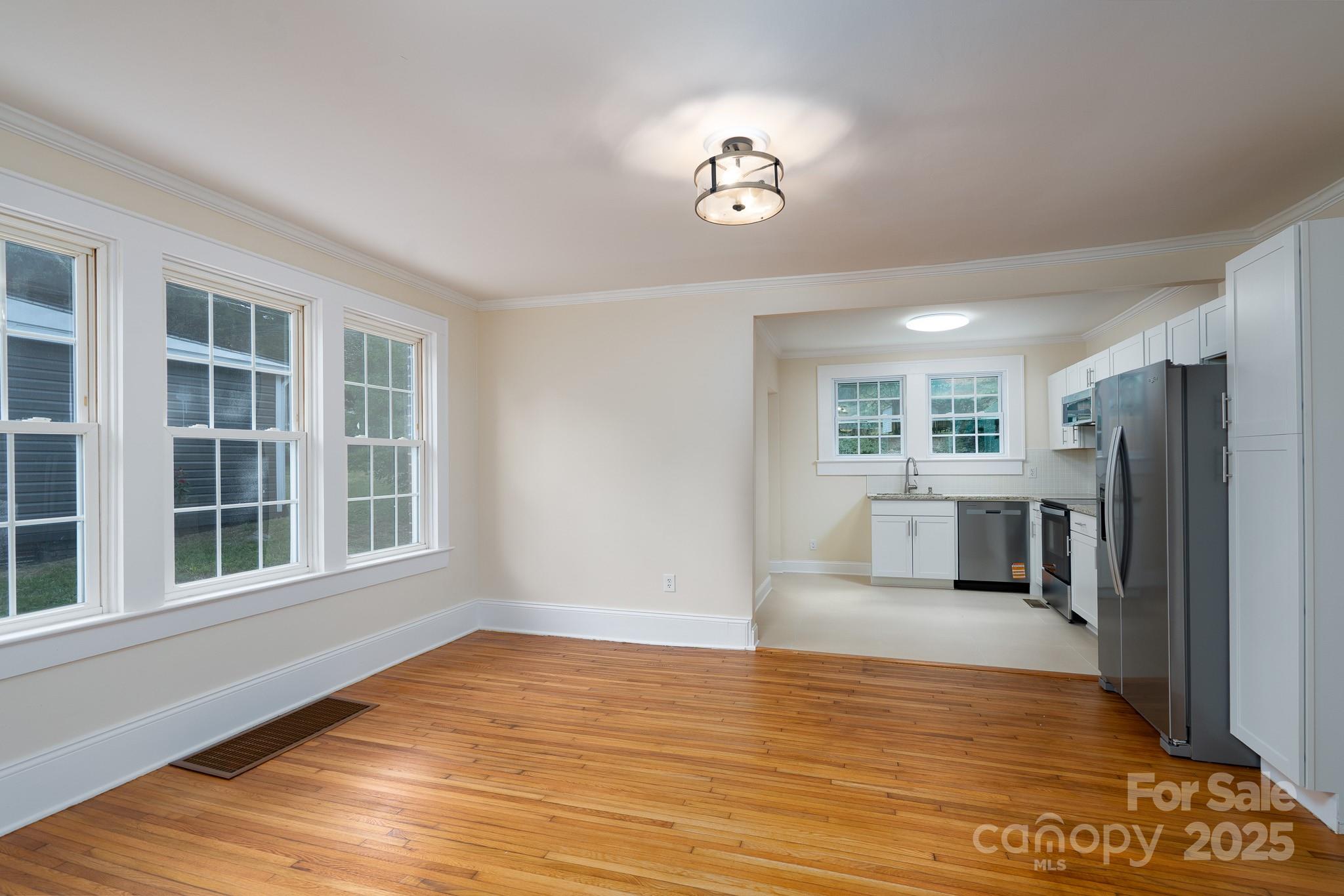 1410 Lineberger Avenue 19 Property Photo 32