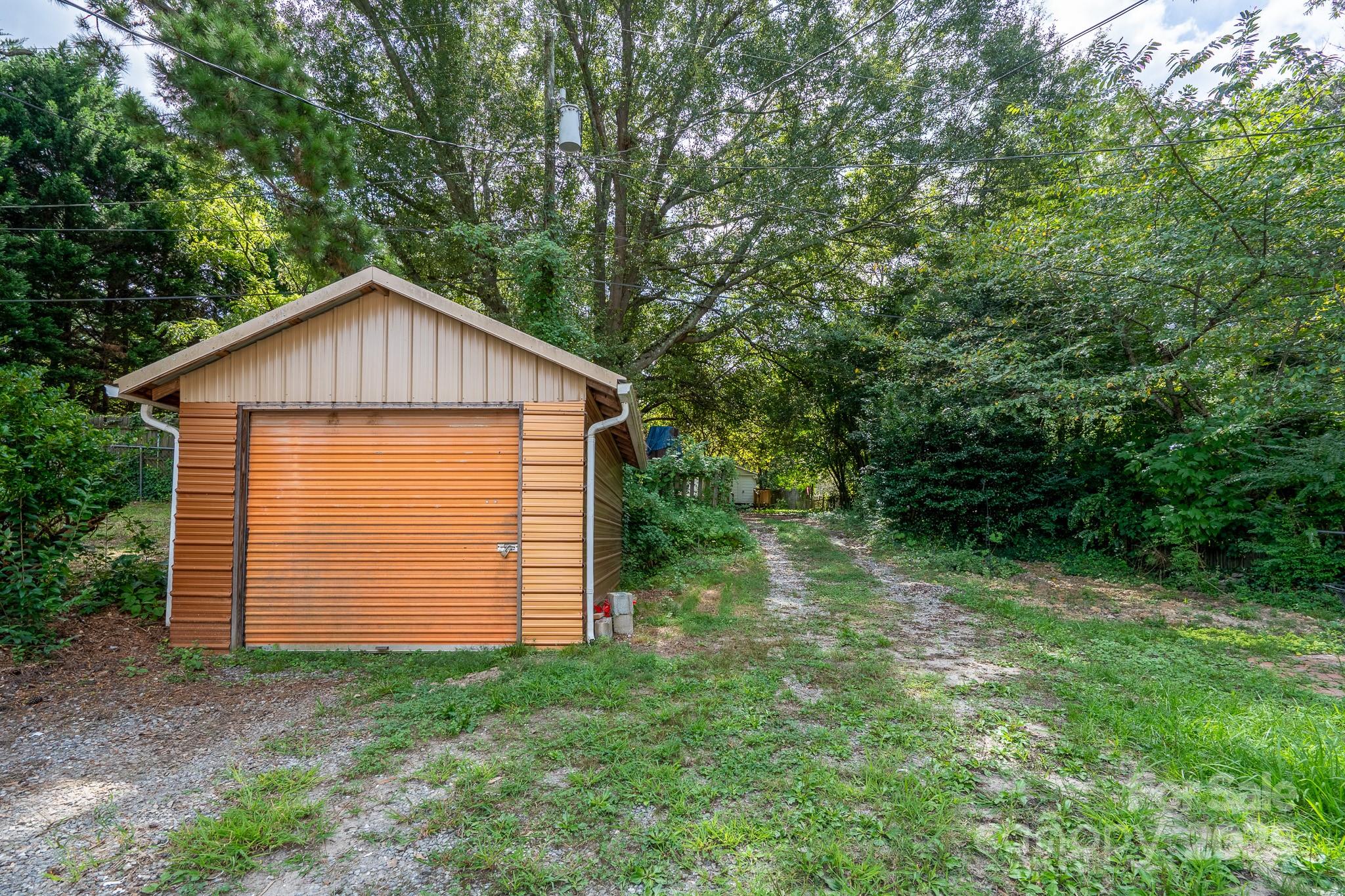 1410 Lineberger Avenue 19 Property Photo 40