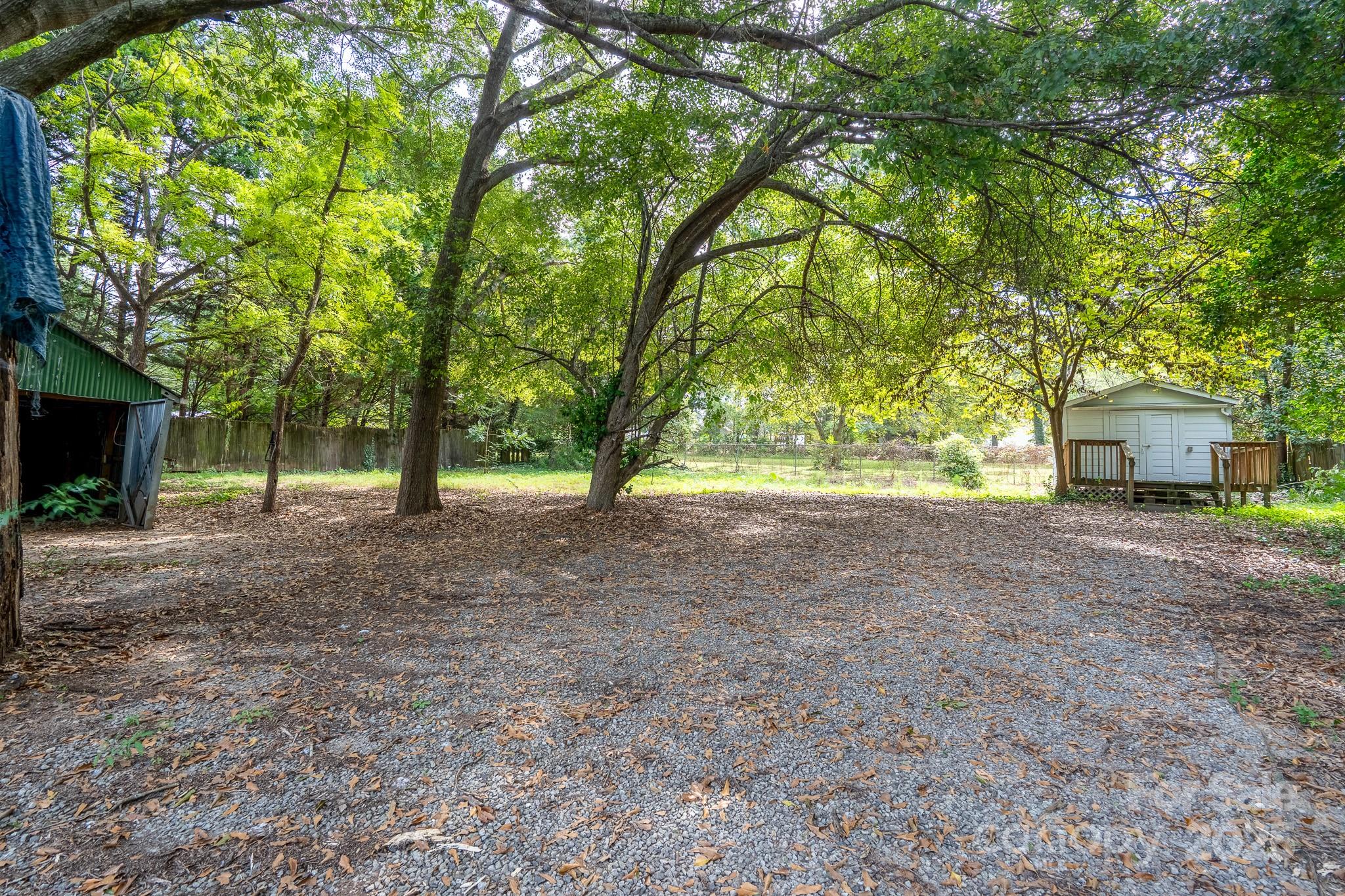 1410 Lineberger Avenue 19 Property Photo 43