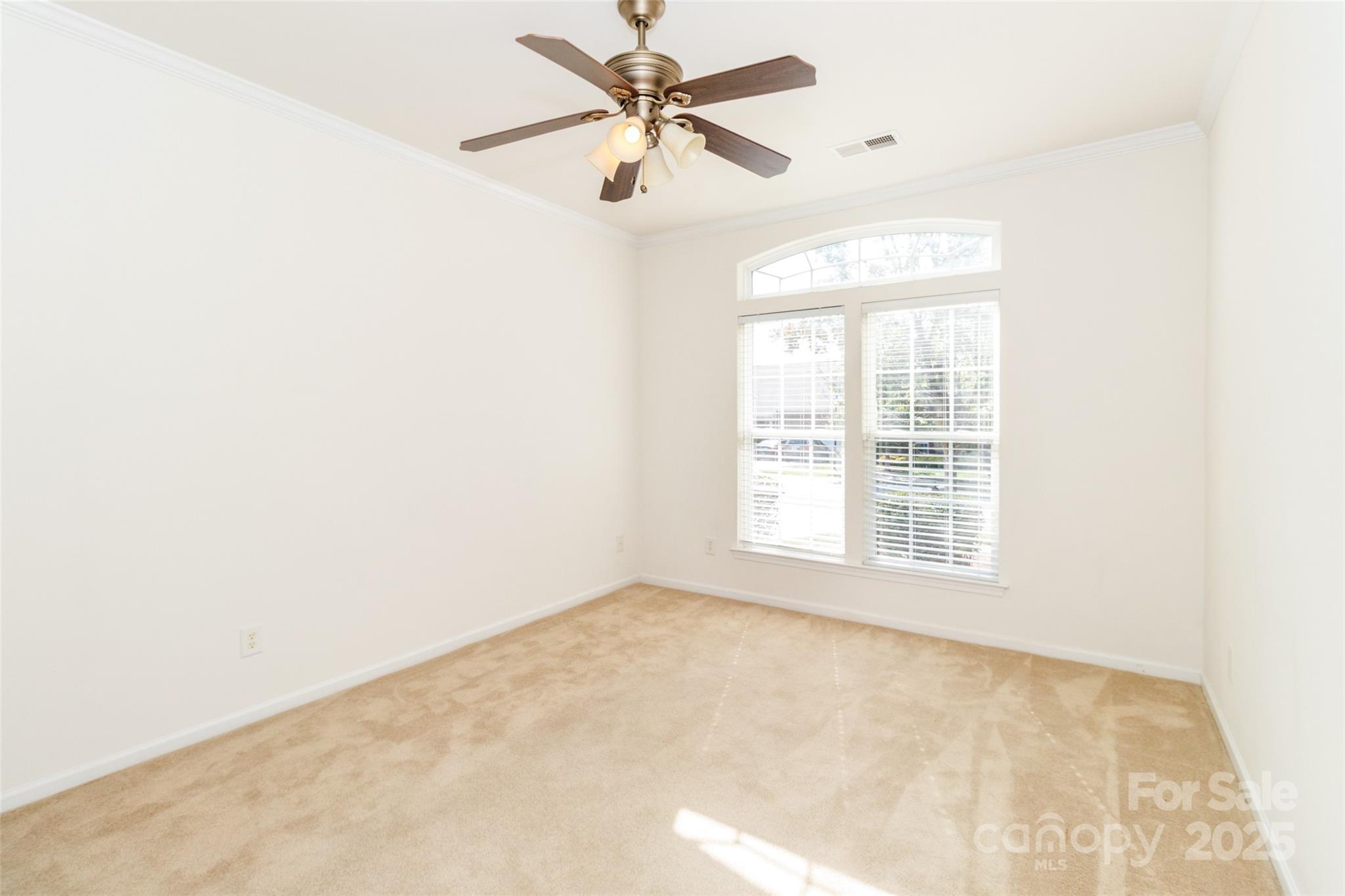 115 Pine Lake Drive Property Photo 8