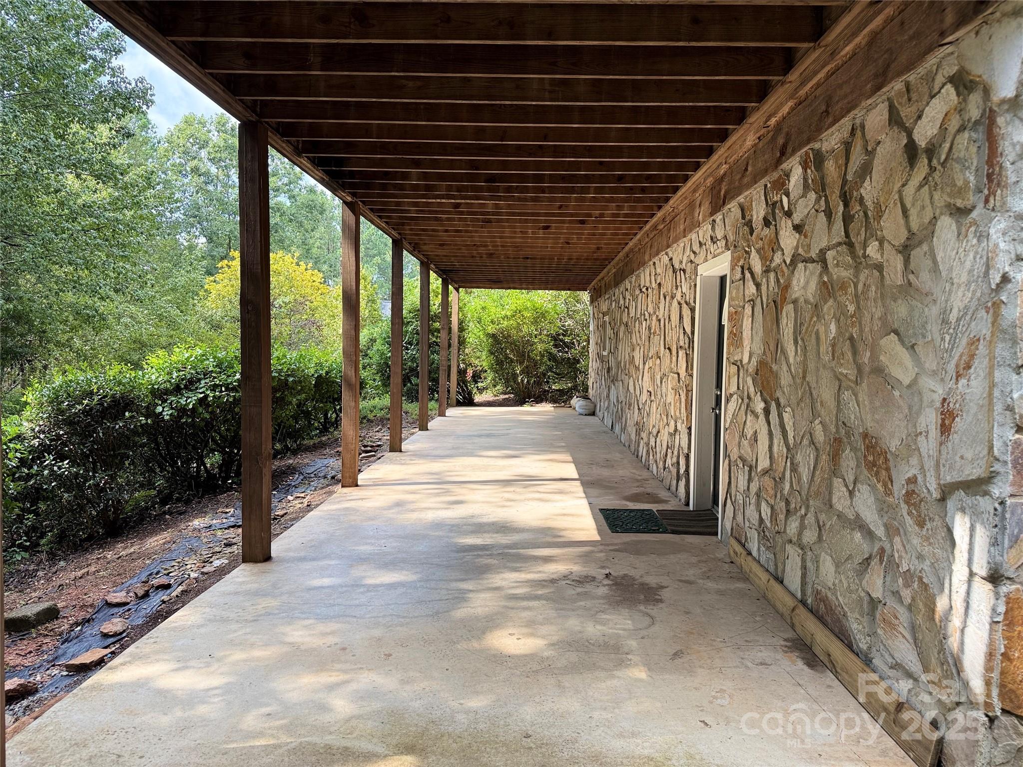 66 Ashlyn Lane Property Photo 12