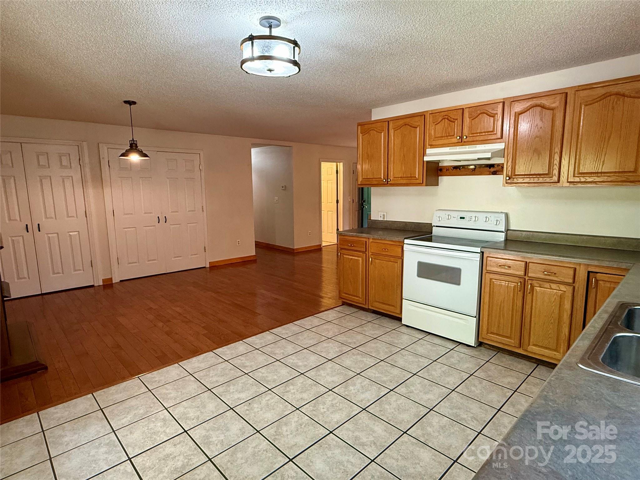 66 Ashlyn Lane Property Photo 24