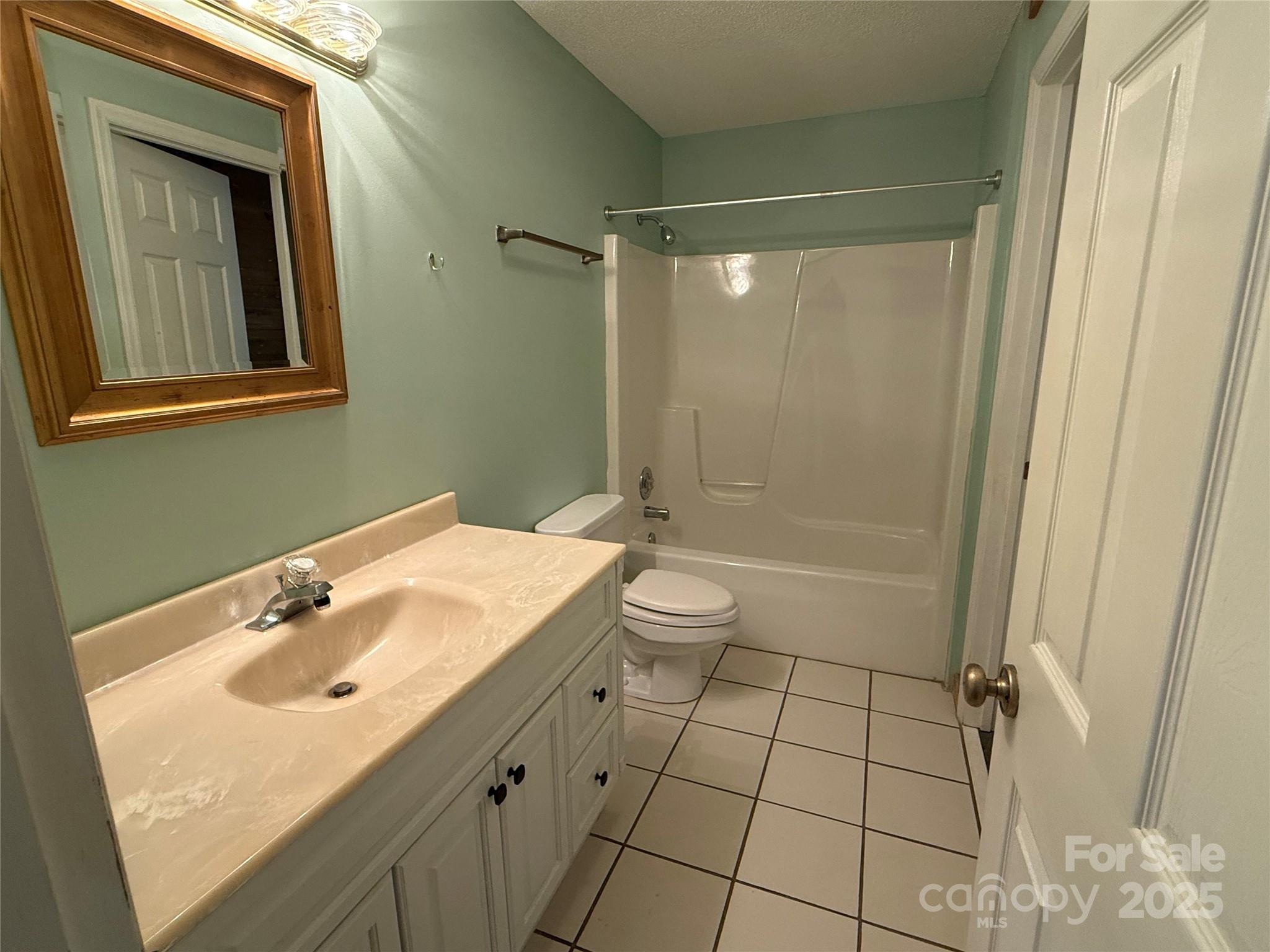 66 Ashlyn Lane Property Photo 27